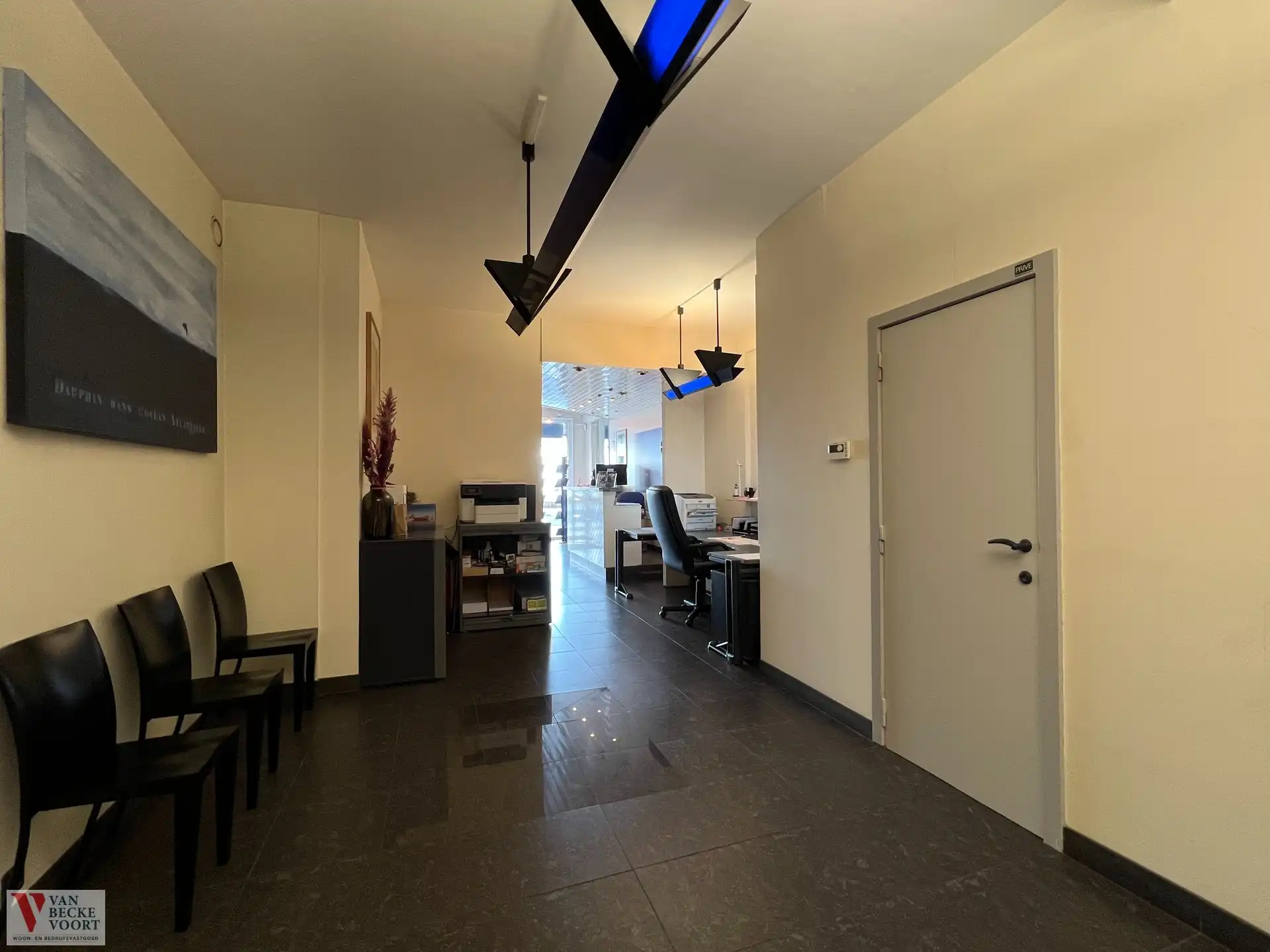 Handelsgelijkvloers 90m² foto 9