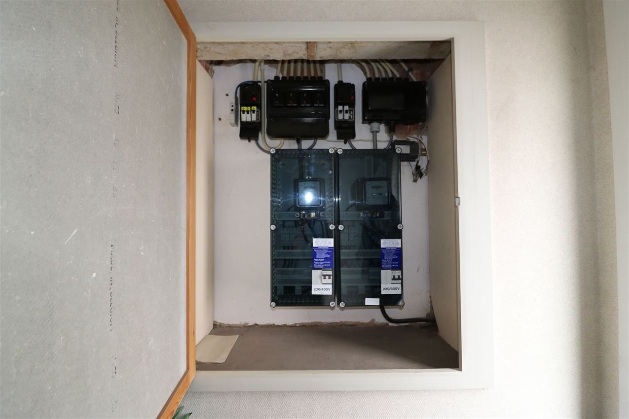 Opbrengsteigendom van 2 degelijke appartementen foto 41