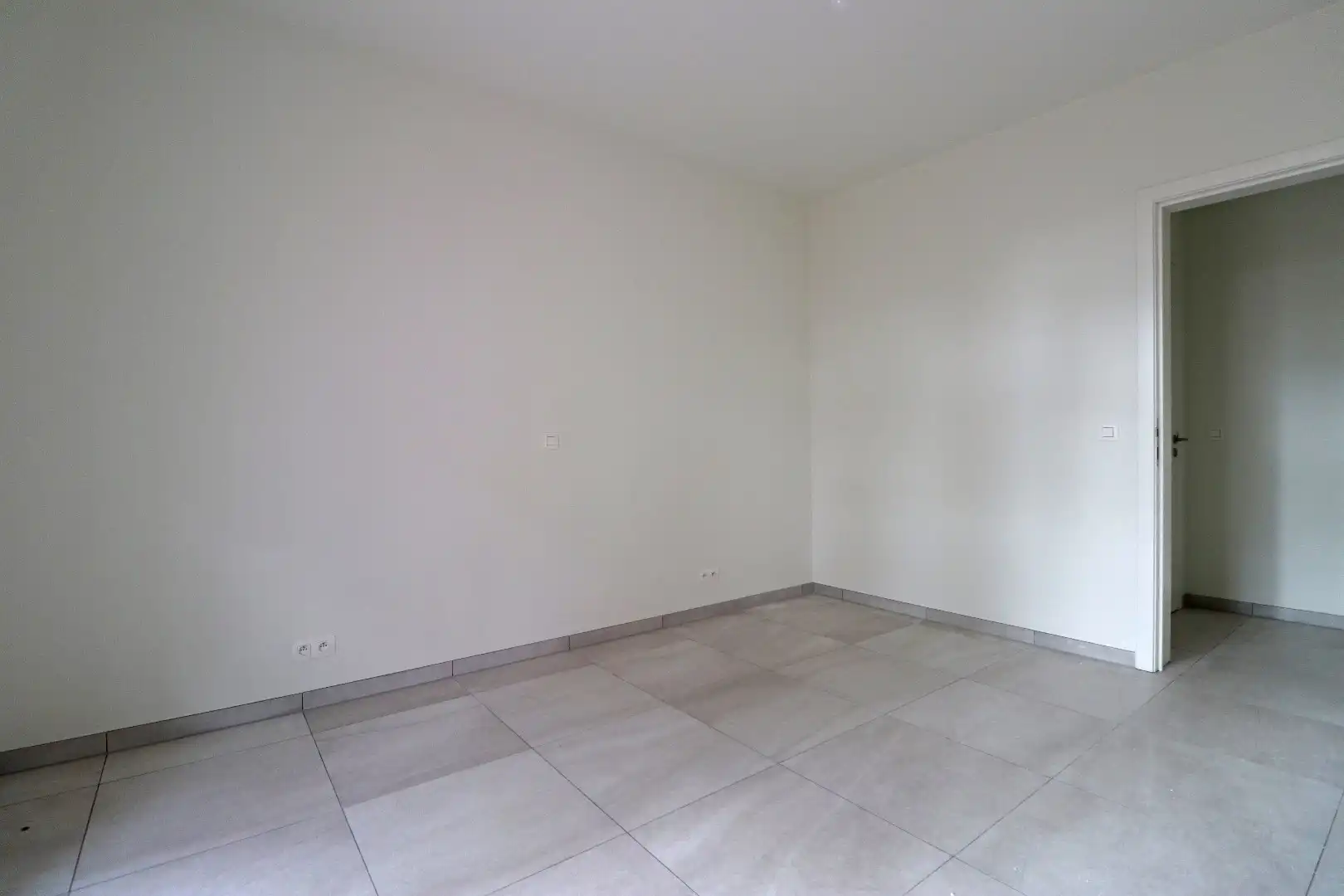 Modern appartement met tuintje foto 7