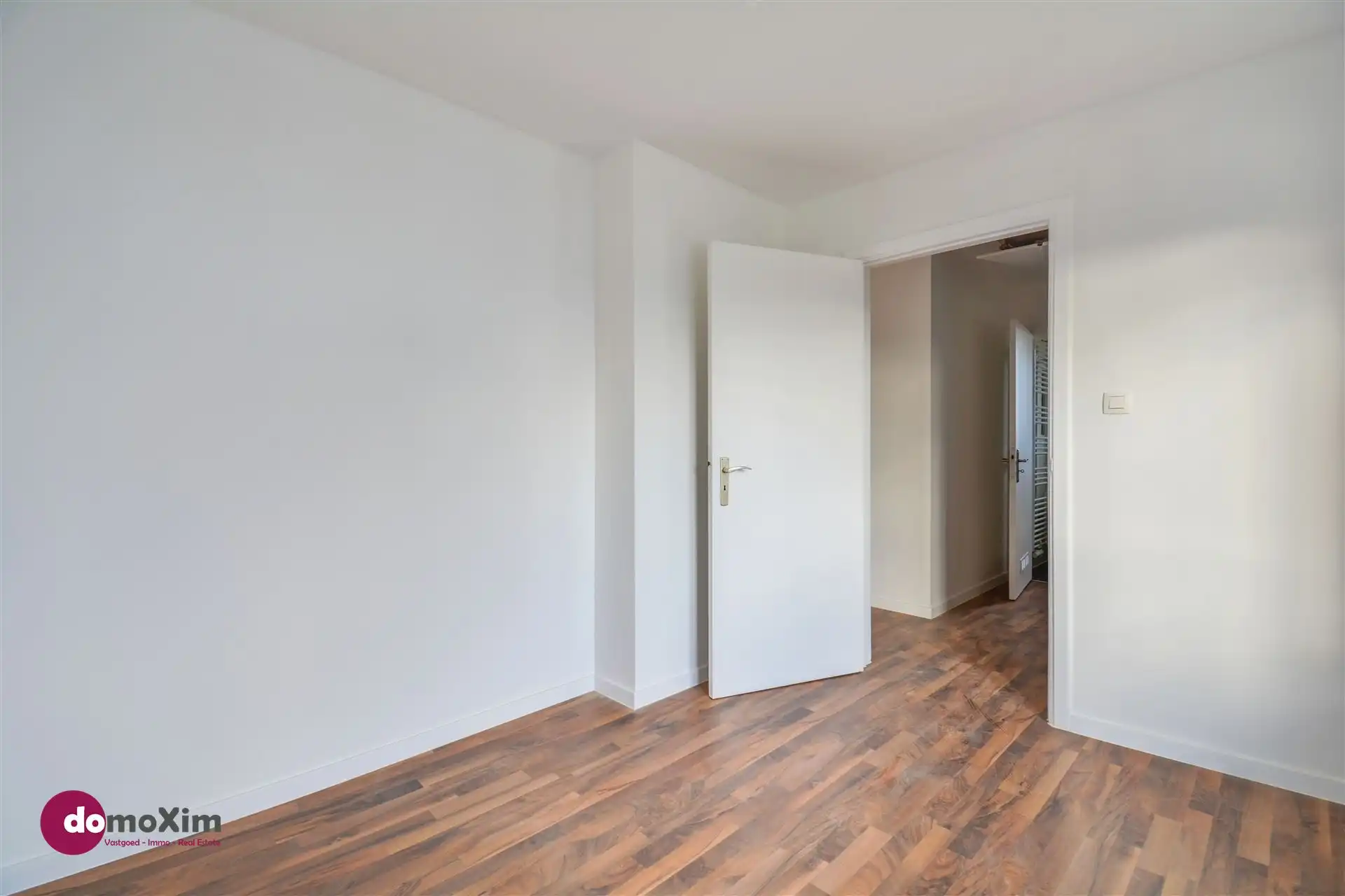 Gezellig, volledig gerenoveerde woning met 3 slaapkamers in een rustige woonwijk te Zaventem  foto 10