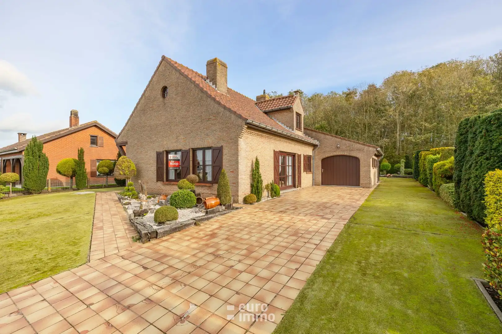 Hoofdfoto van de publicatie: Alleenstaande villa op werkelijke topligging