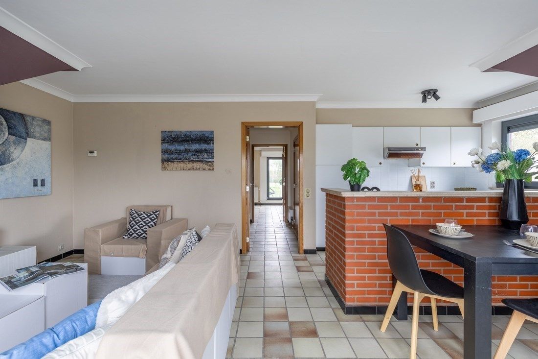 Instapklaar penthouse met 1 slaapkamer te Hasselt foto 4