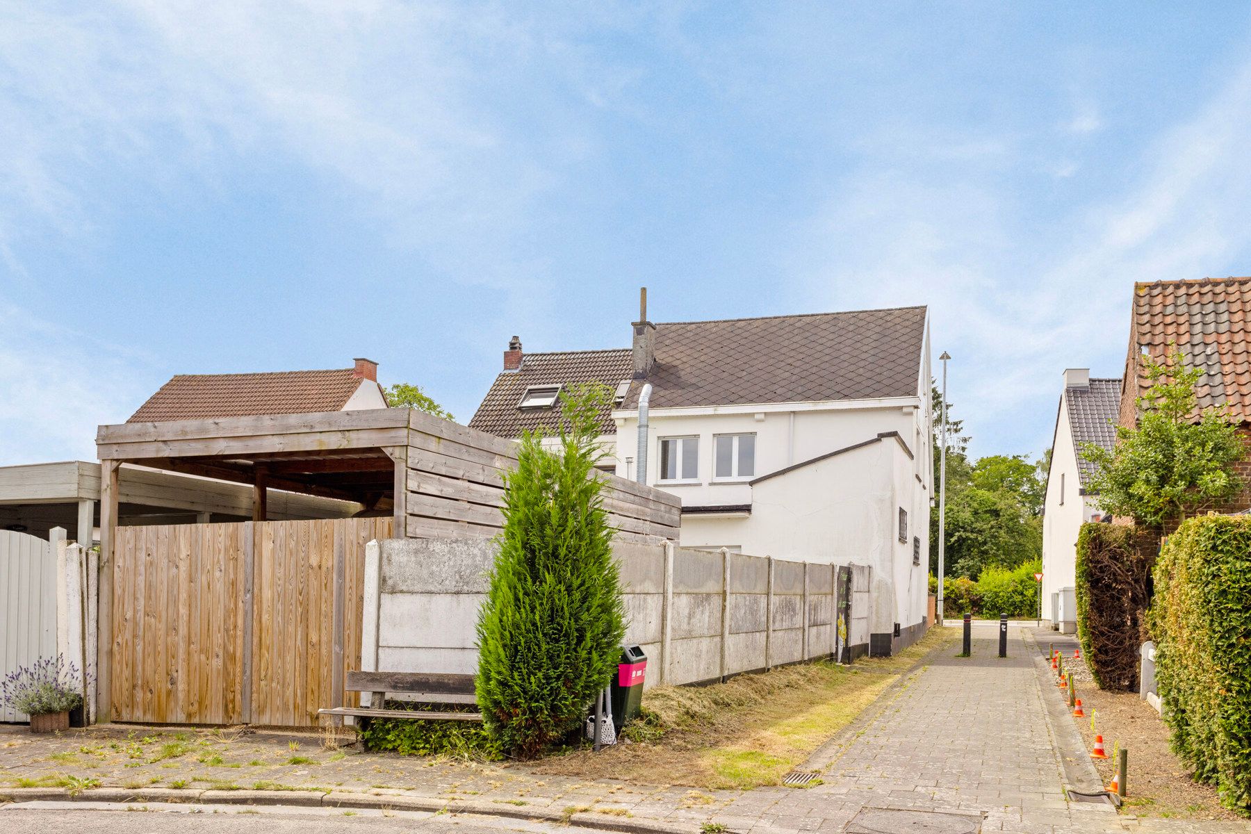 Woning met frituur op een toplocatie! foto 30