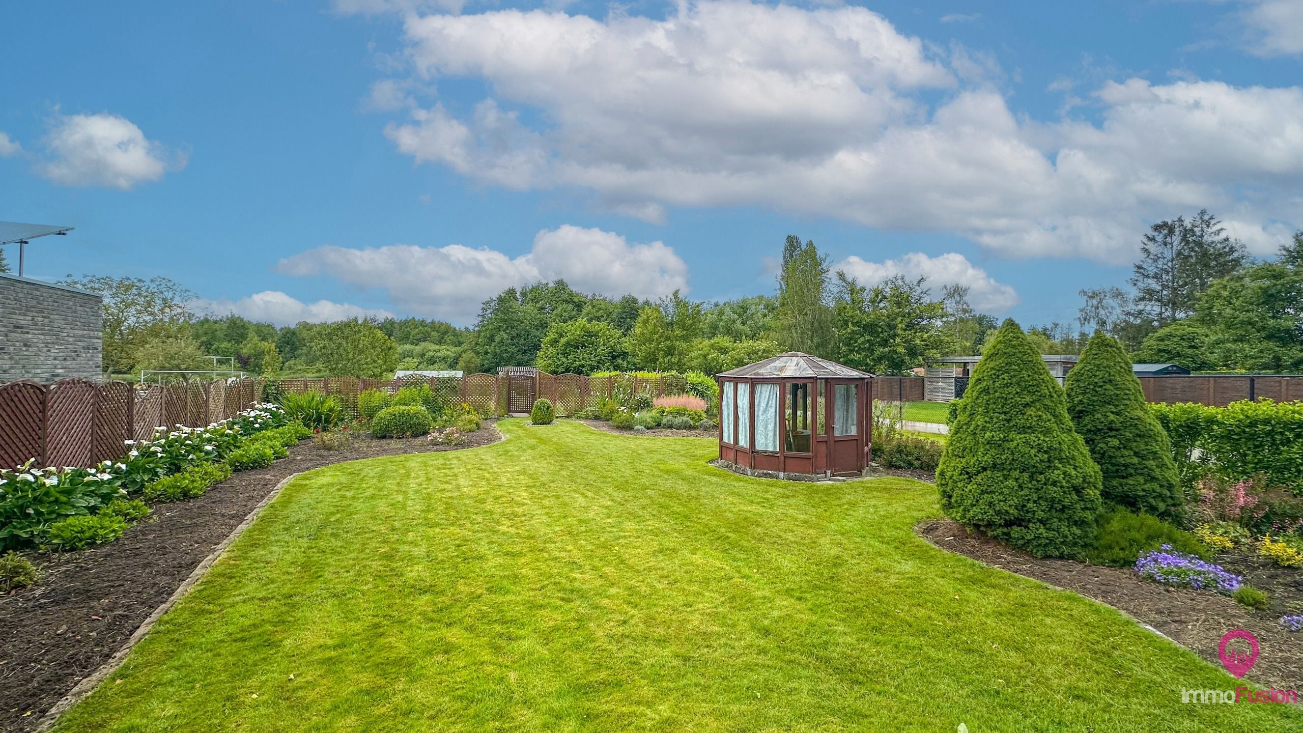 Ruime woning met 5slpk + groot perceel in bosrijke omgeving! foto 42