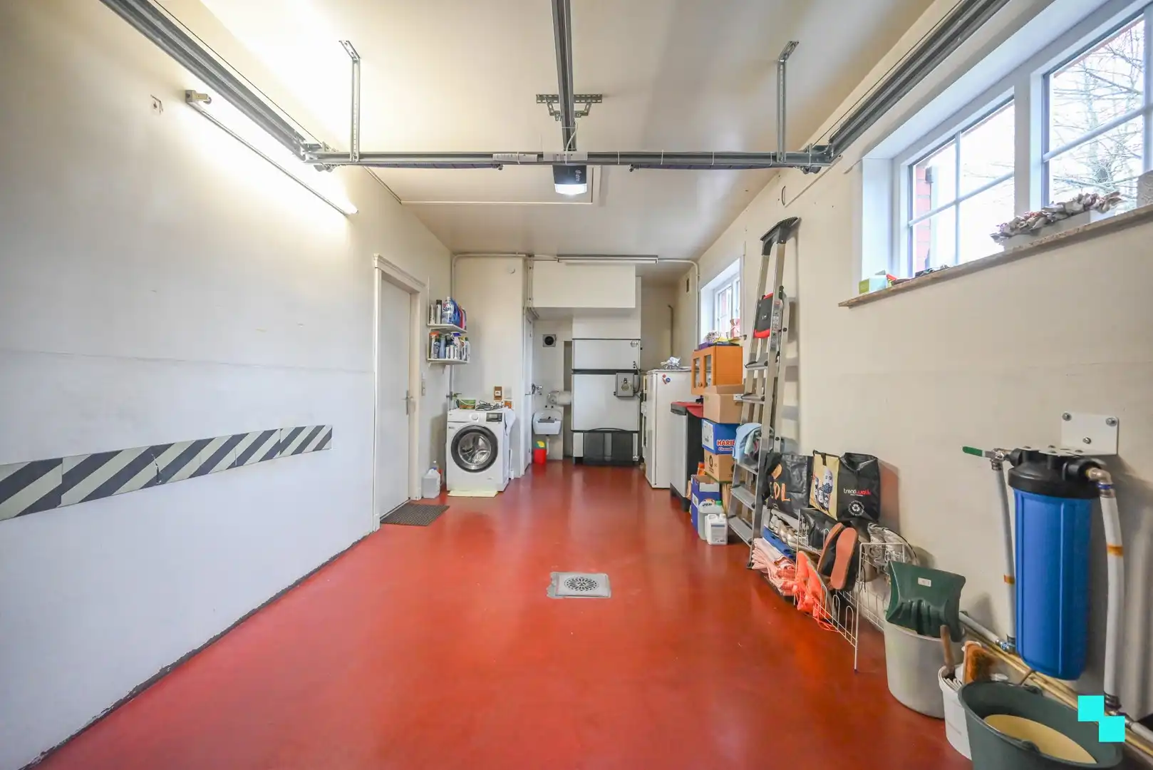 Verrassend ruime woning op een toplocatie in Marke foto 32