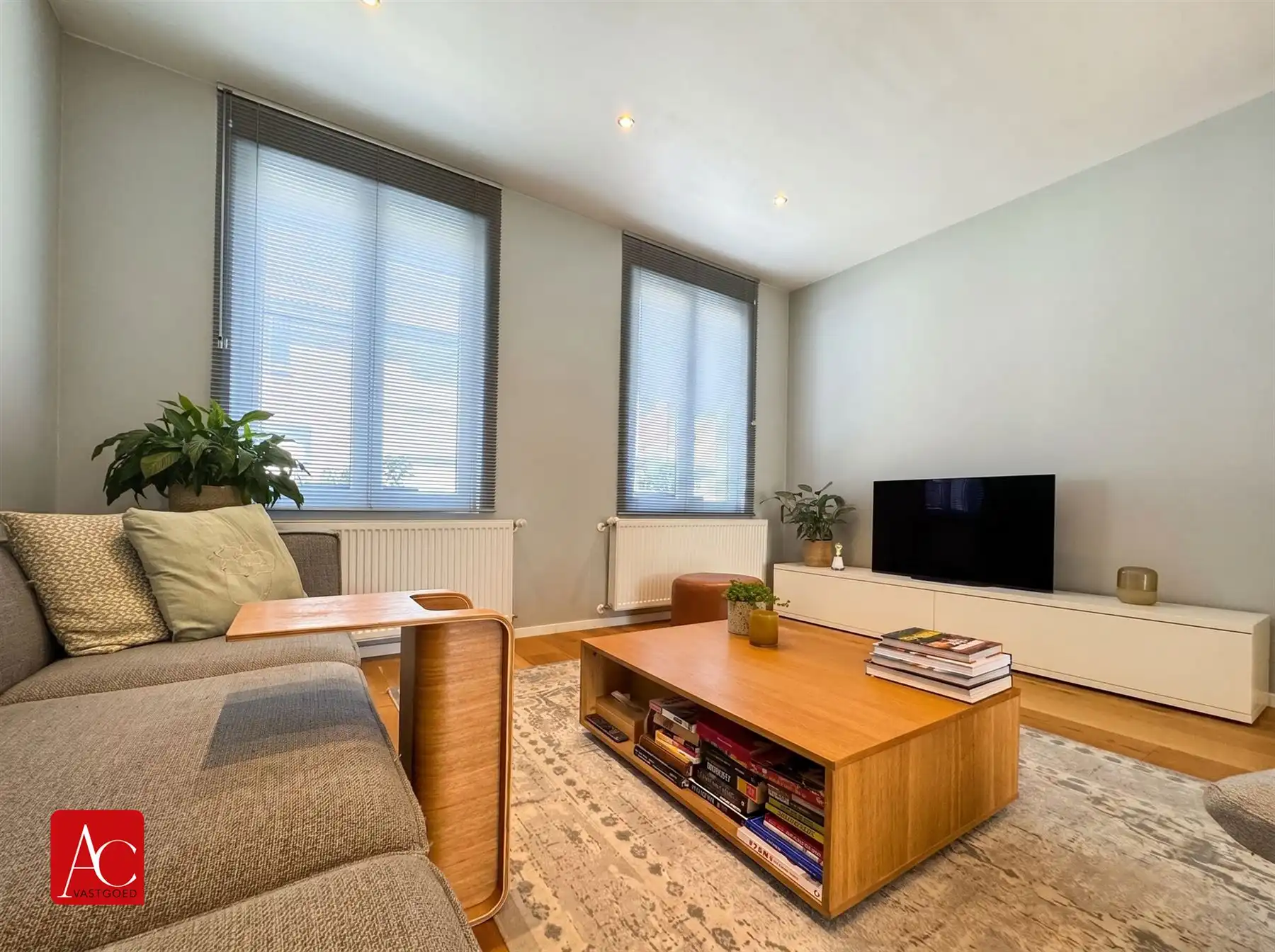 Instapklare woning met 5 slaapkamers en tuin foto 7