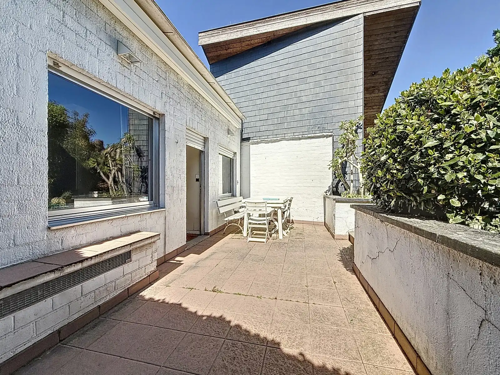 Uniek handelspand met ruim appartement en tuin foto 23