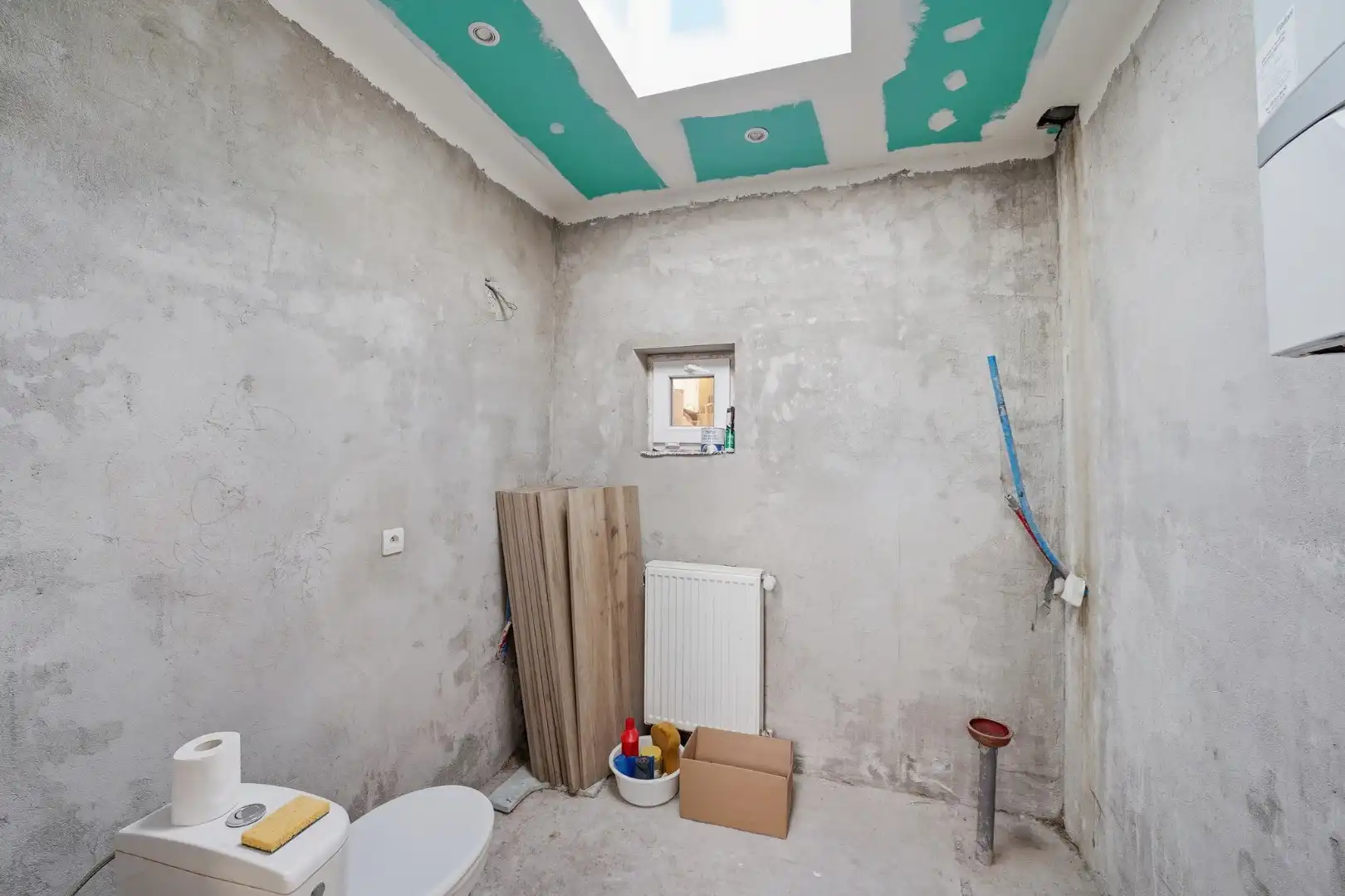 Verder af te werken woning in centrum Oudenburg foto 7