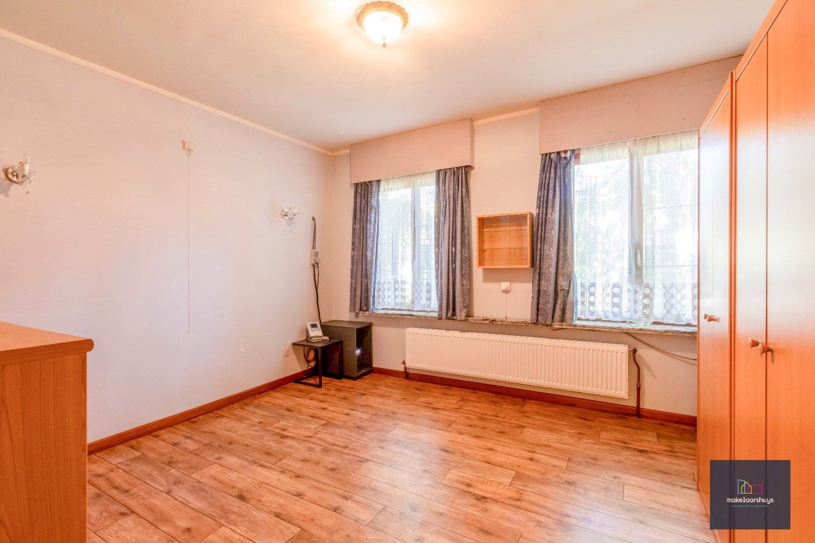 Rustig gelegen ruime bungalow met dubbele garage in Drongen foto 13