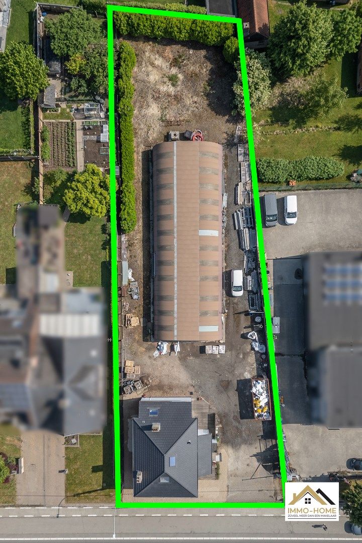 Eigendom( 2 appartementen) met loods en bijzonder veel potentieel foto 24