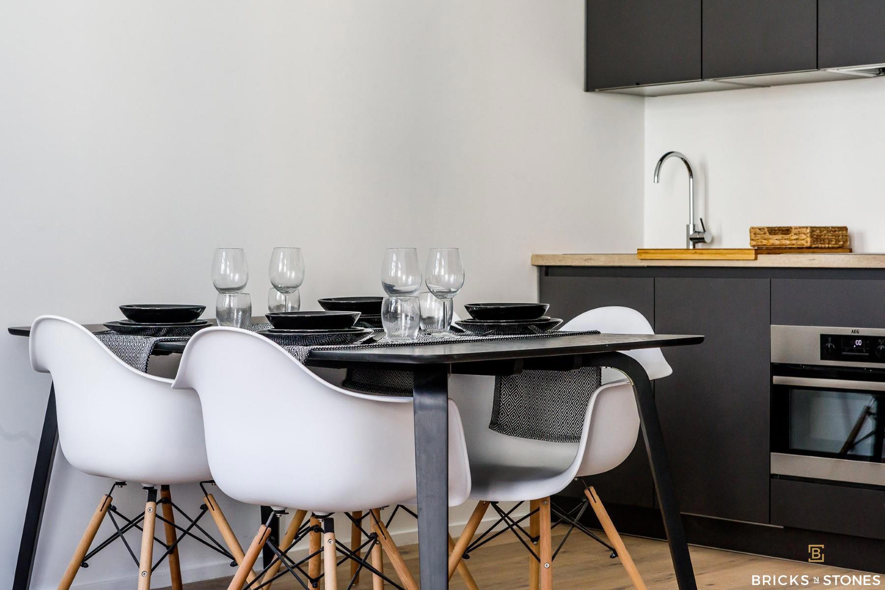 Gezellig bemeubeld appartement in gerenoveerd gebouw foto 4