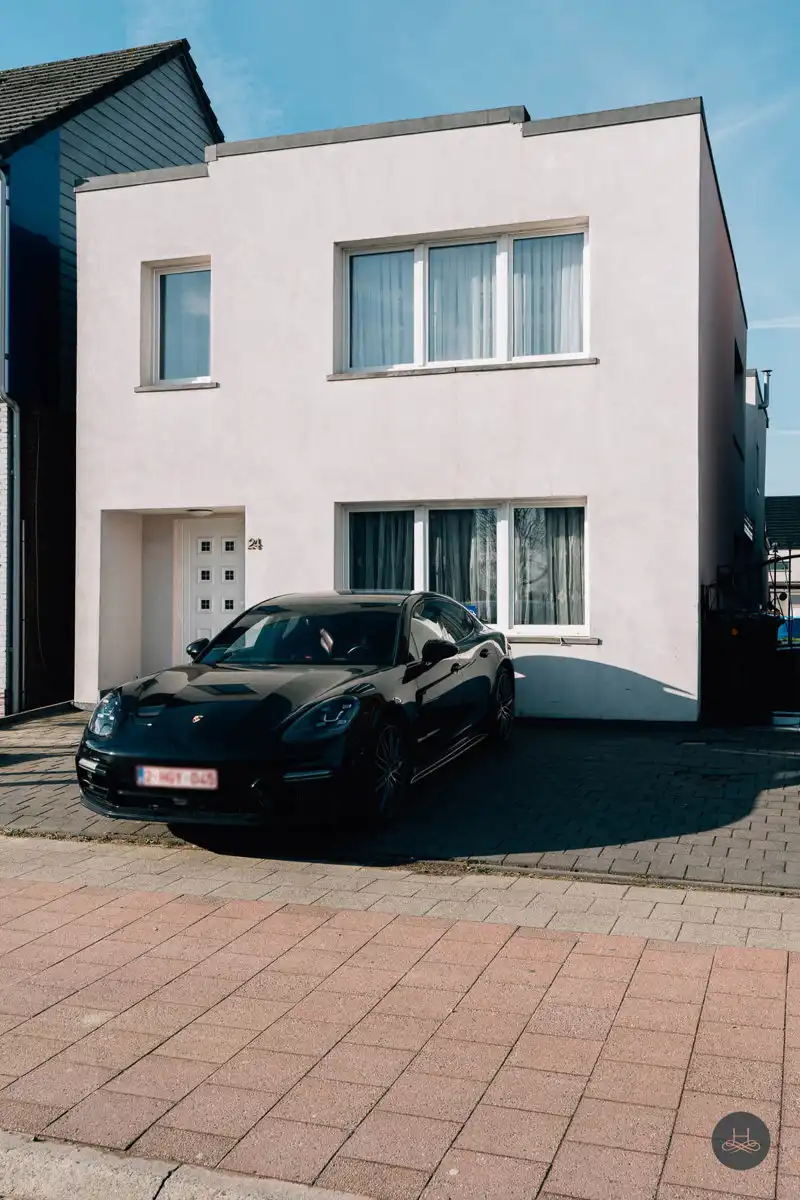 Comfortabele ruime gezinswoning met strategische ligging foto 47