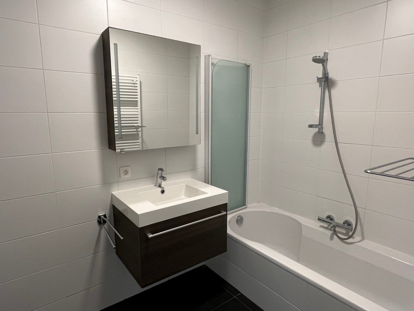 Hoogwaardig, eigentijds appartement met ondergrondse staanplaats foto 20