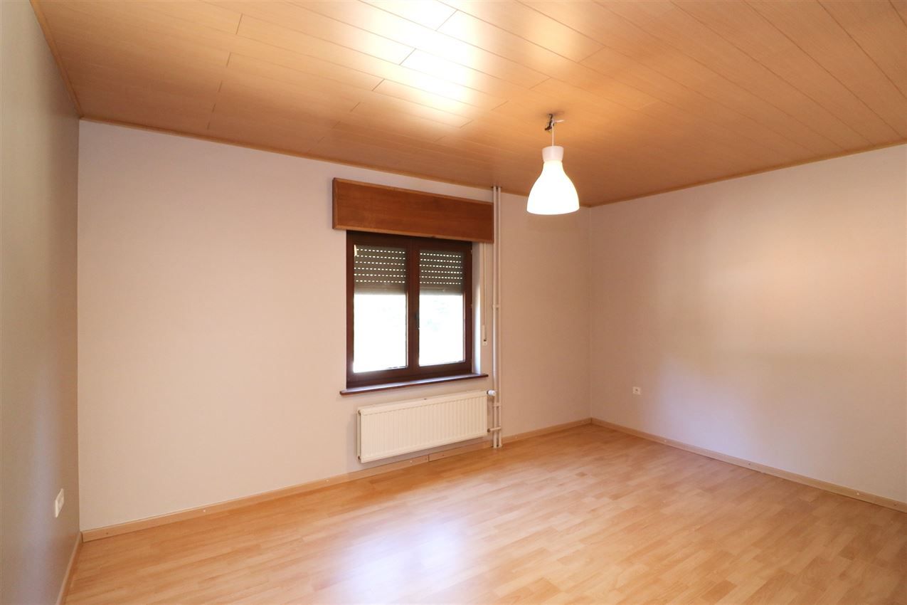 Label c, mooi gelegen landhuis, zonnige leefruimte foto 34