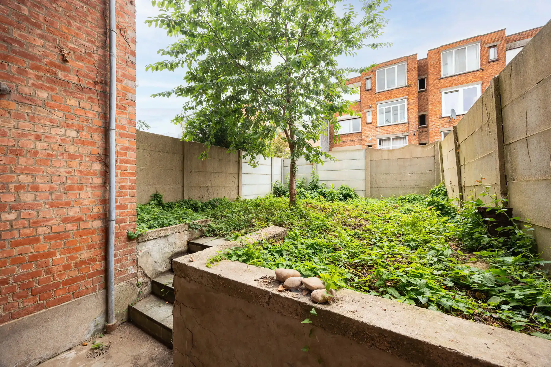 Ruime renovatie bel-etage woning met tuin en garage  foto 21