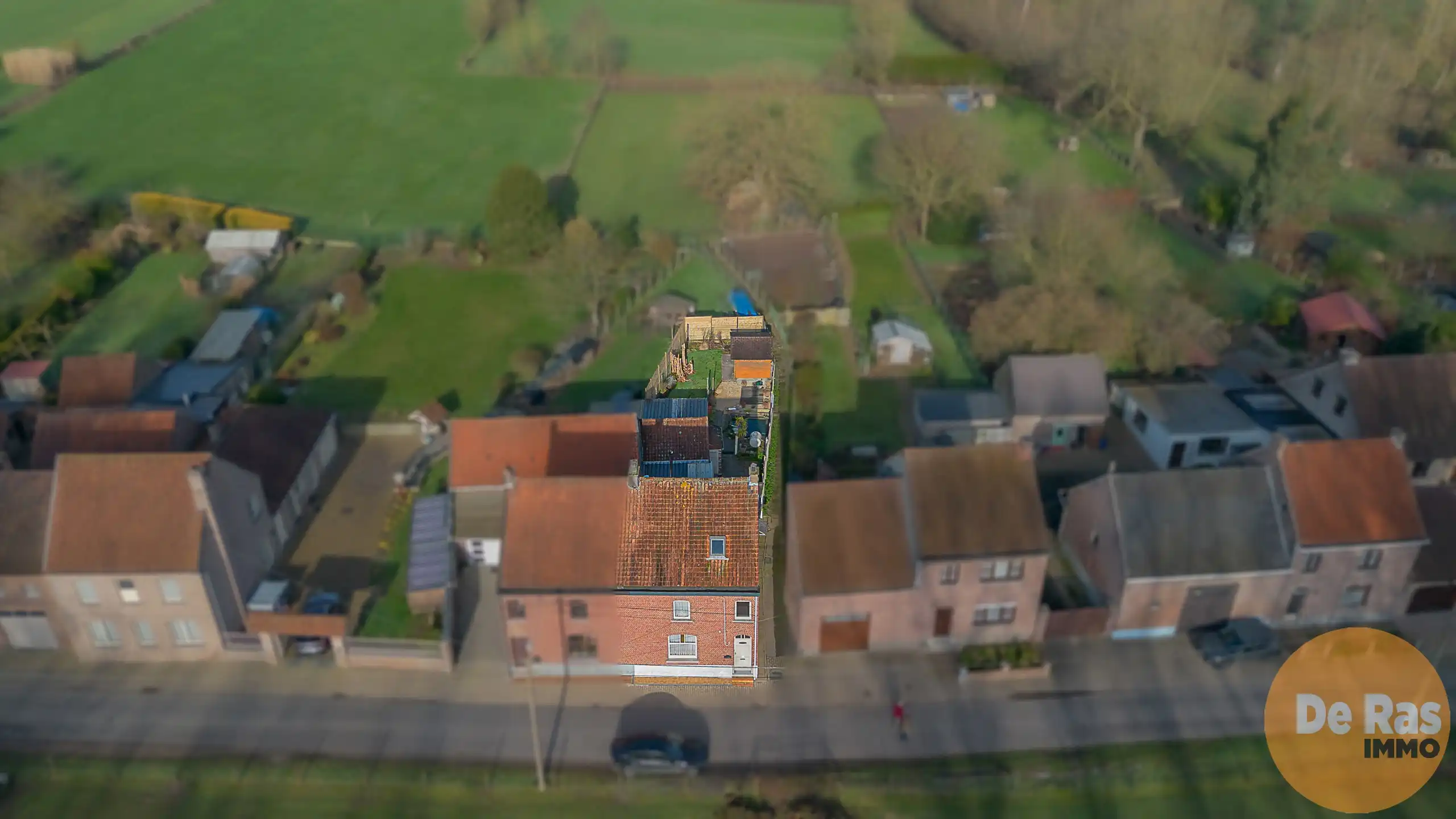 AAIGEM - Landelijk renovatieproject met veel potentieel foto 2