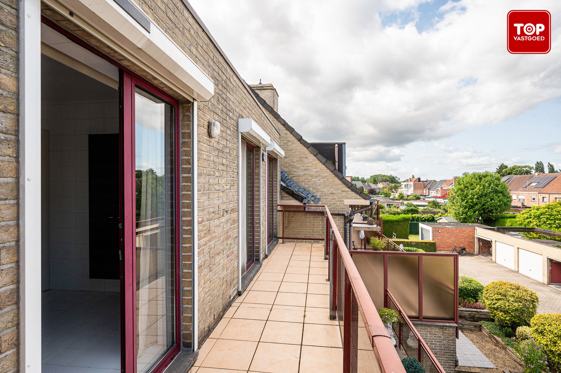 Energiezuinig duplex appartement met 2 slaapkamers, groot terras en garage.  foto 19