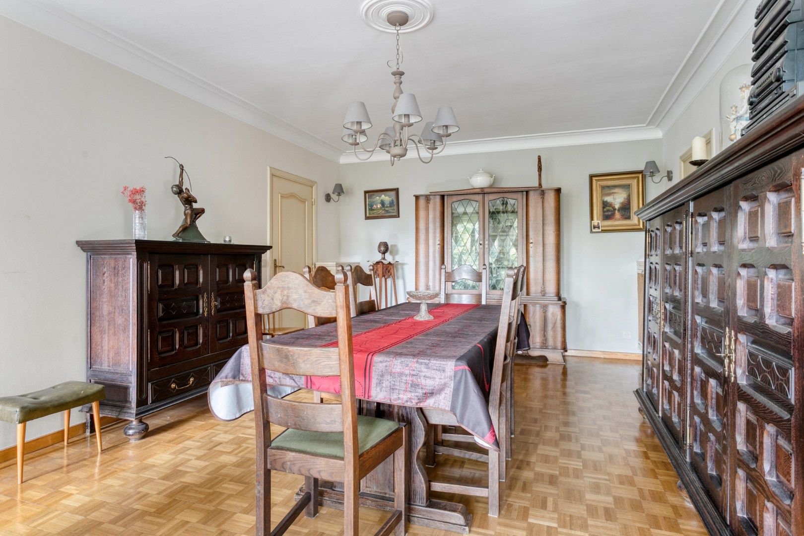 Mooi, uiterst lichtrijk appartement in het hart van Wevelgem! foto 6