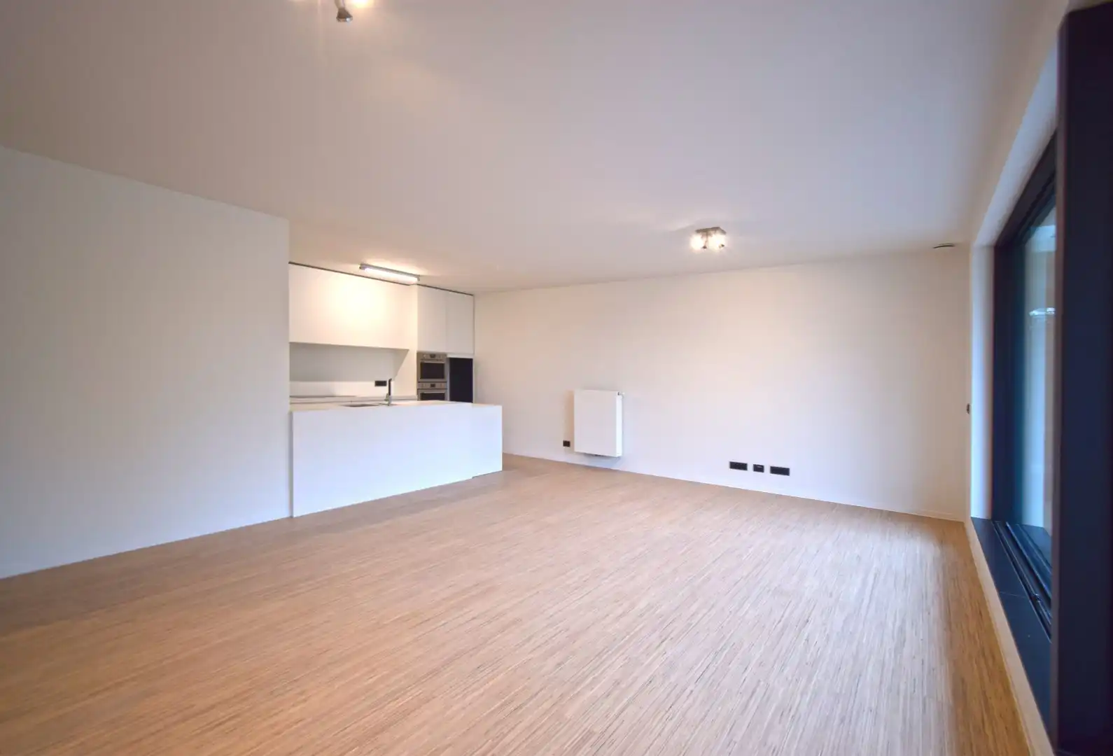 INSTAPKLAAR 1-SLAAPKAMER APPARTEMENT foto 3