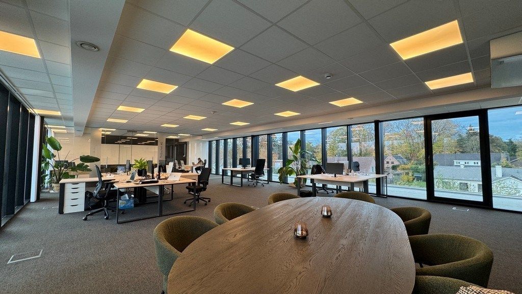 Trendy kantoorruimte te huur op zichtlocatie te Sint-Martens-Latem foto 3