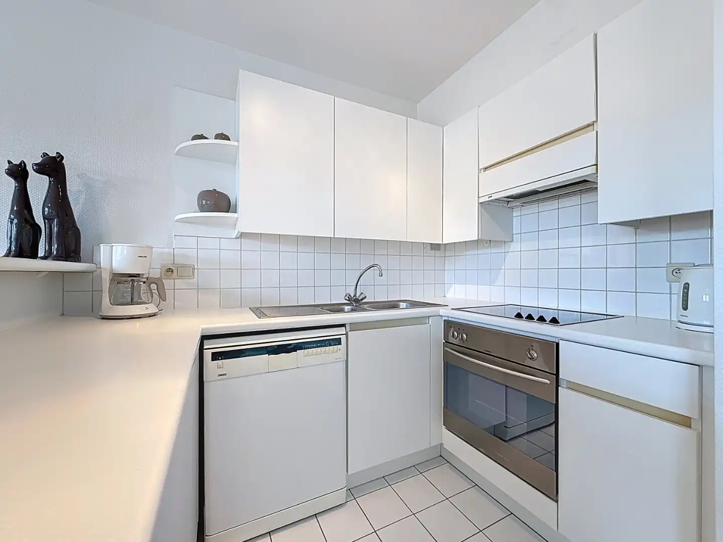 Instapklaar en gemeubeld dakappartement met topligging in Nieuwpoort-Bad foto 8
