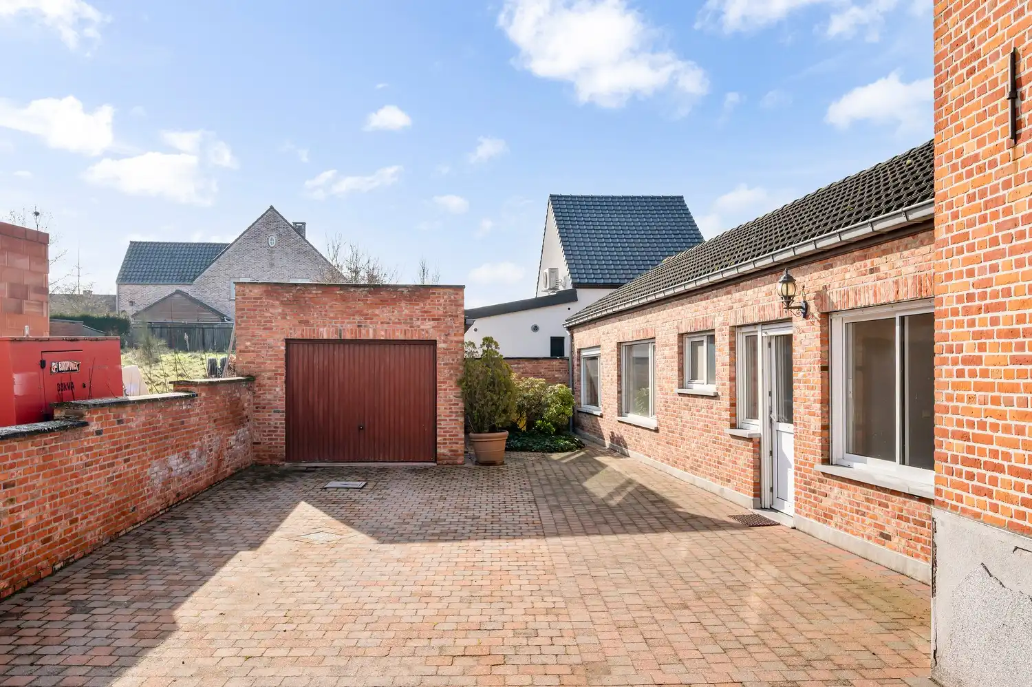 Ruime woning in Hulshout foto 24