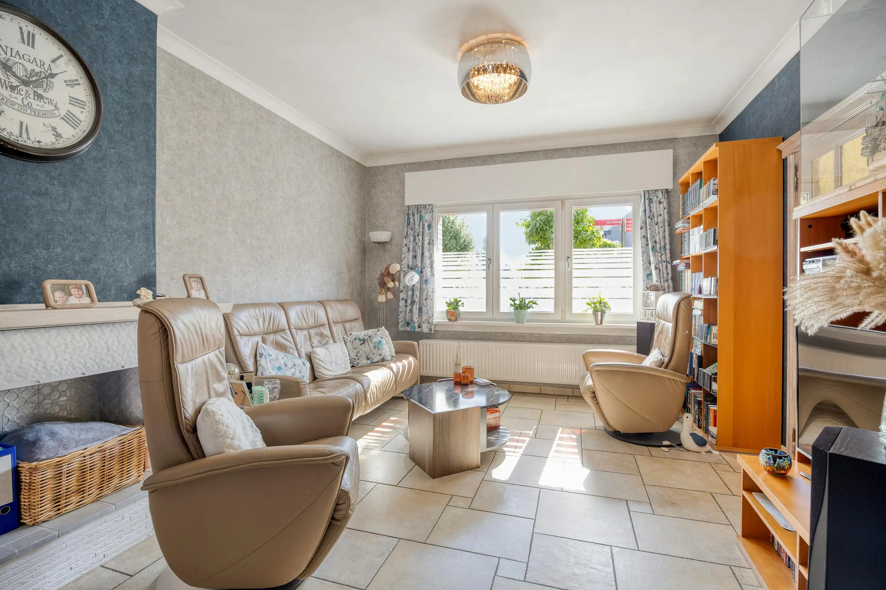 Gerenoveerd en energiezuinig huis met 3 slaapkamers in Boom foto 4
