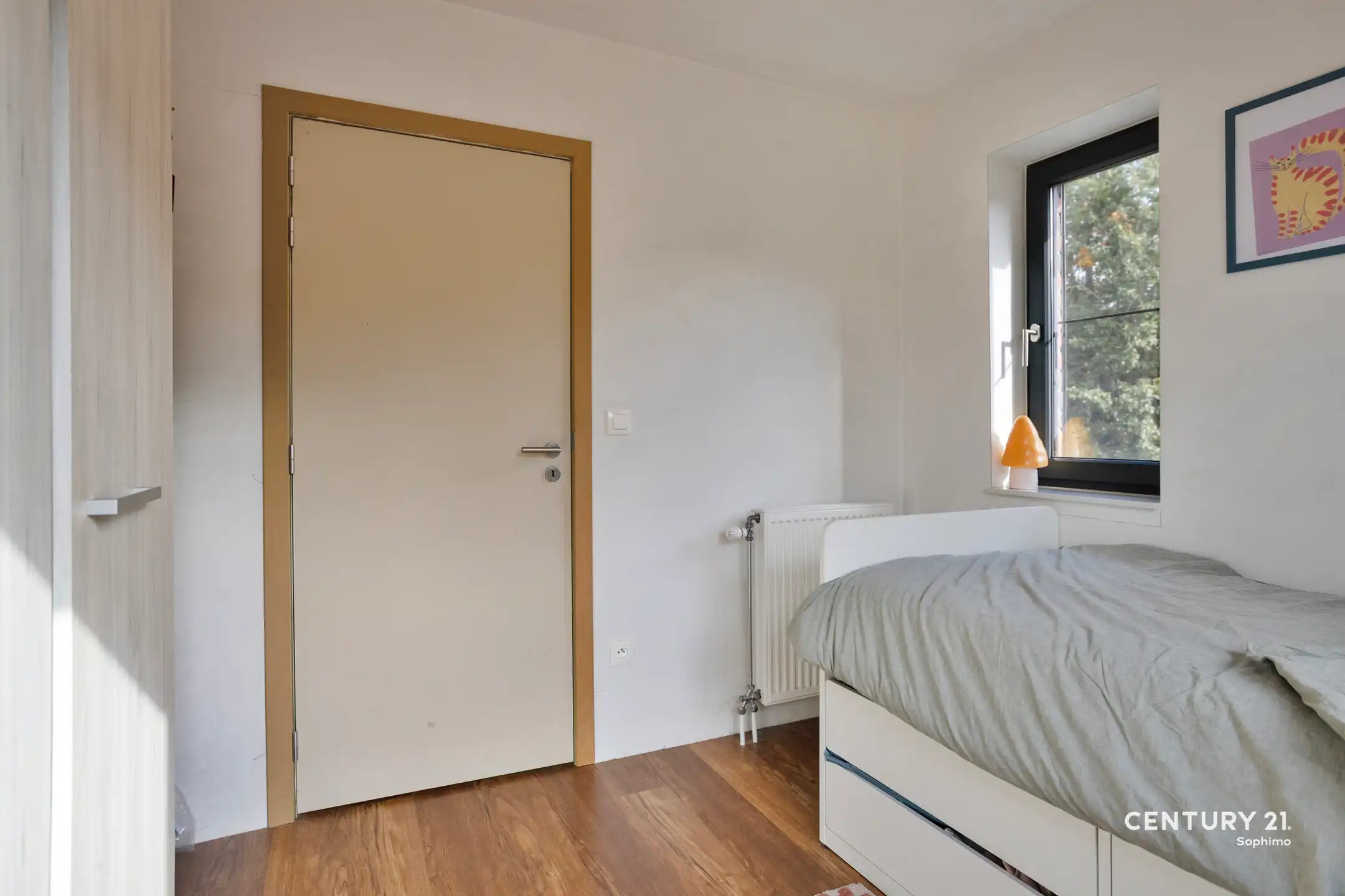 Recente, instapklare woning met 4 slaapkamers foto 22