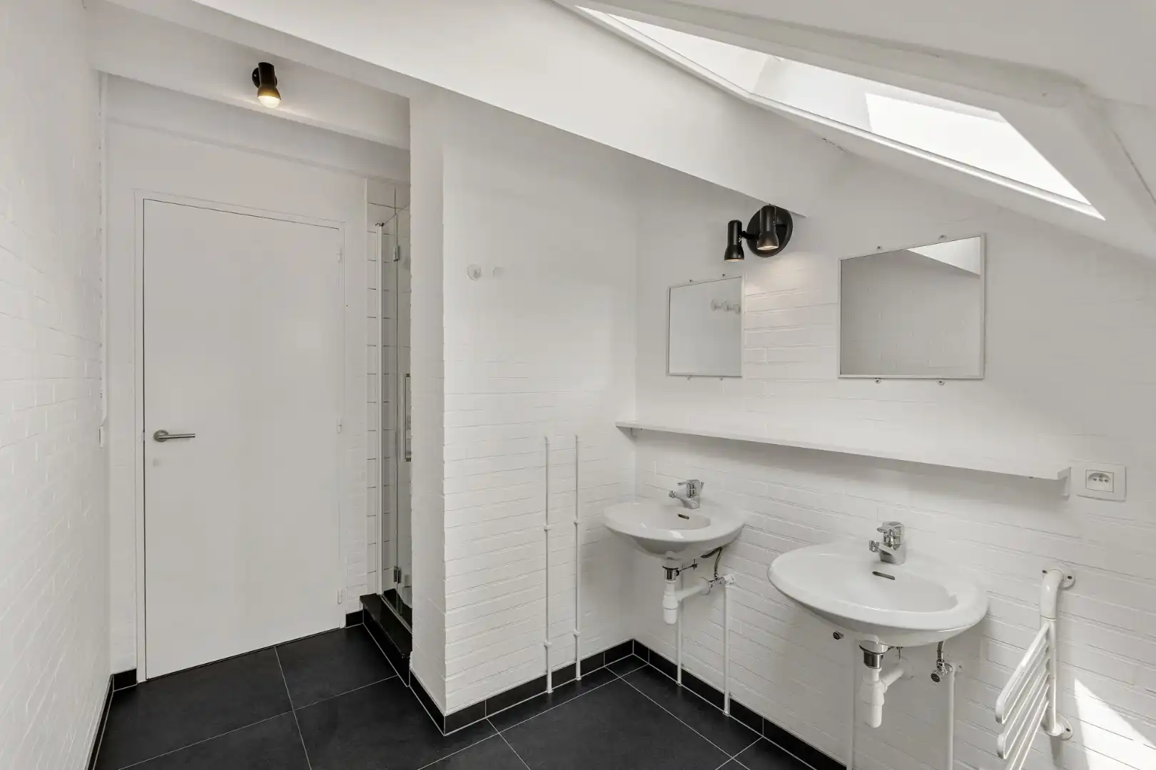 Moderne architectenwoning met mooie tuin en zwembad, 5 slaapkamers in Hasselt, OB op 8a12ca in doodlopende straat foto 33
