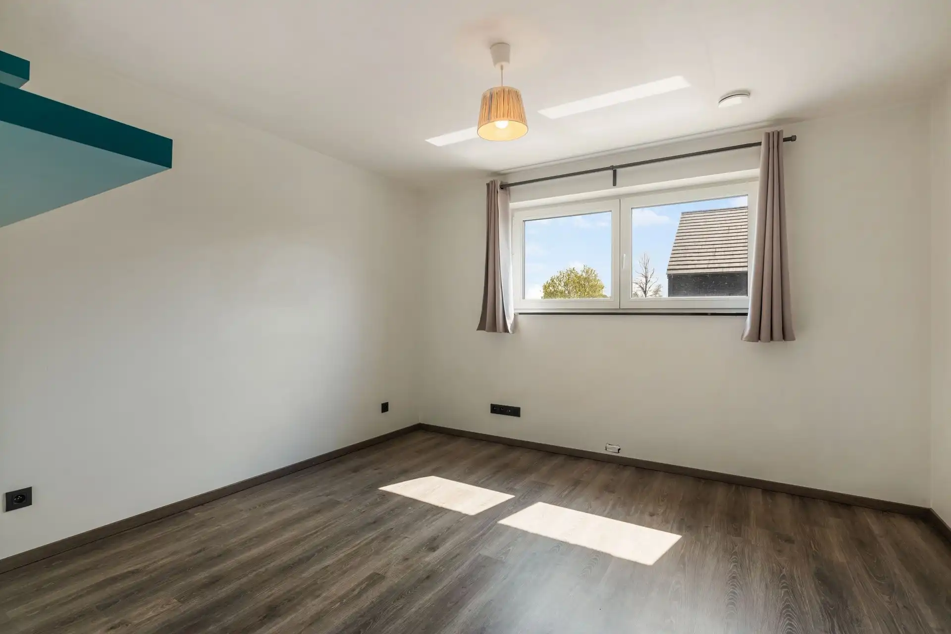 Ruime gezinswoning met 3 slaapkamers en 2 badkamers op een absolute toplocatie foto 17