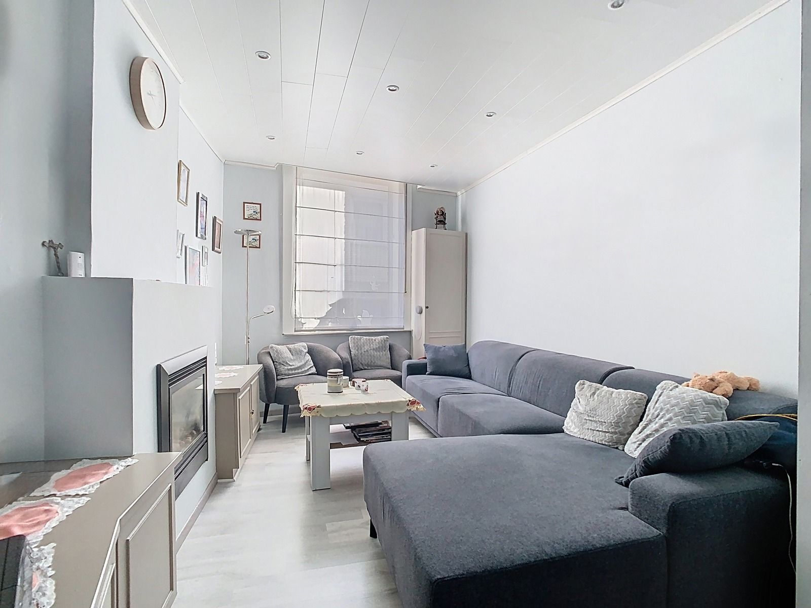 Charmante rijwoning met 3 slaapkamers én tuin, te Gijzegem! foto 2