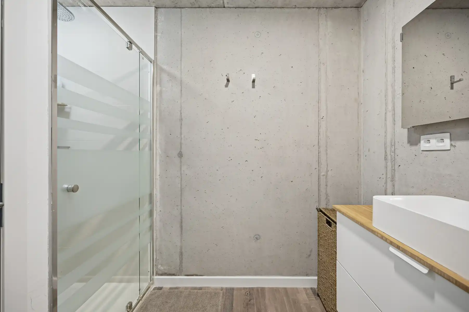 Villa met zwembad in een groene omgeving te PUTTE foto 15