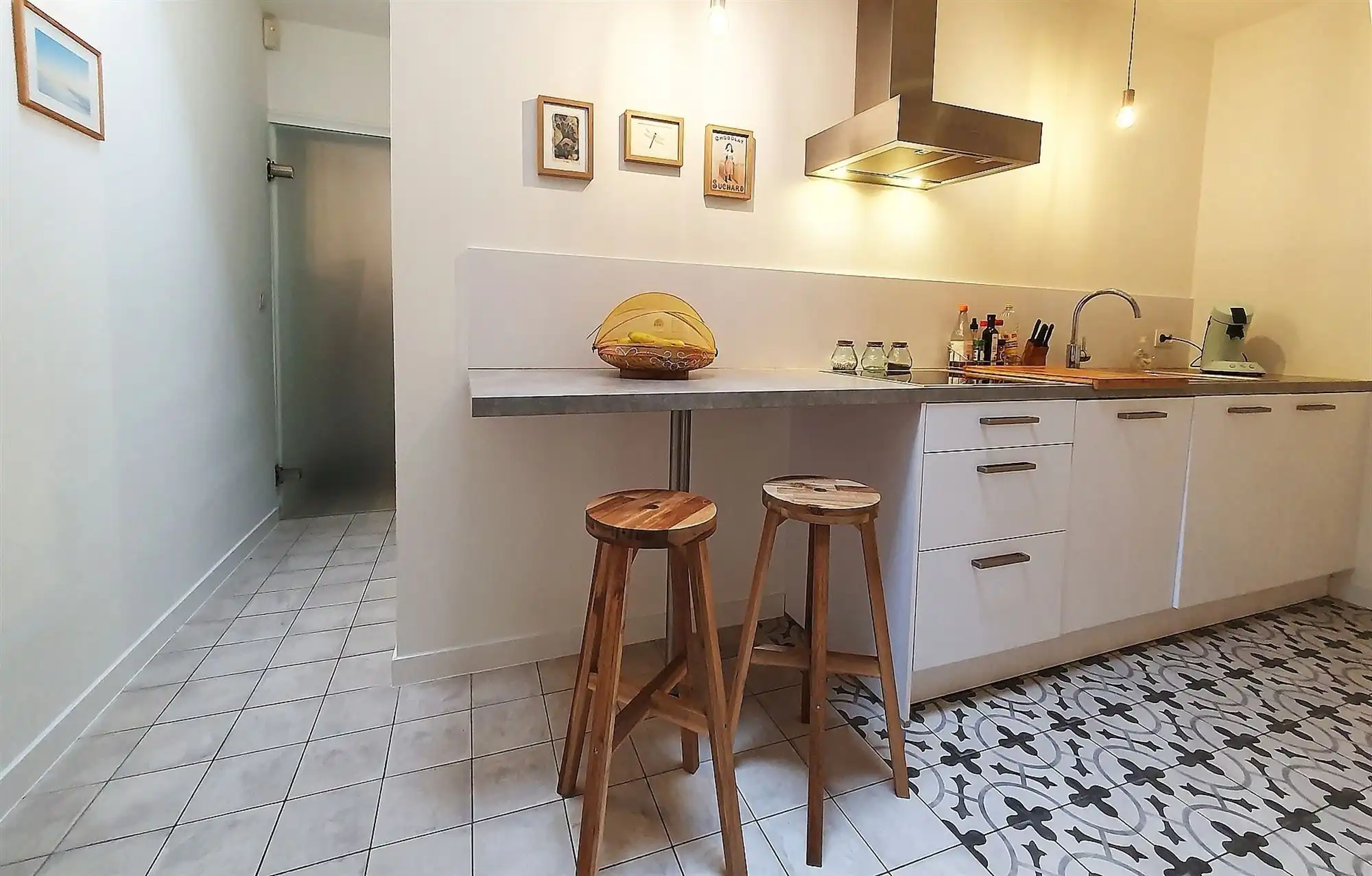 Volledig instapklaar handelspand met woonst foto 5