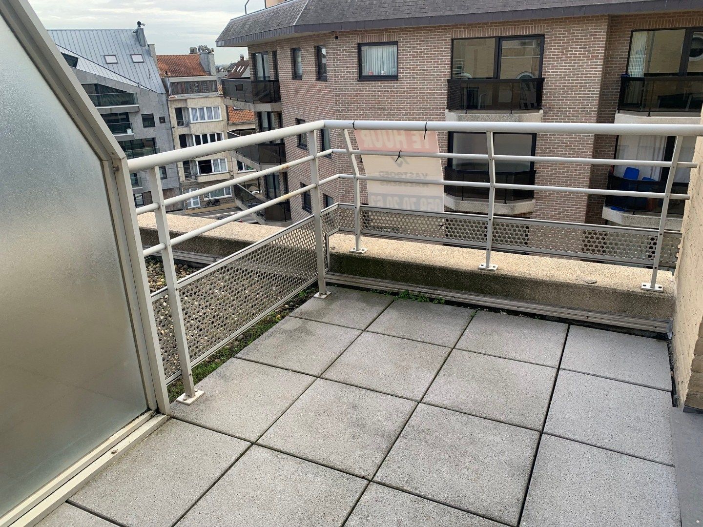 Gemeubeld appartement met 1 slaapkamer en twee terrassen, in residentie mét zwembad foto 9