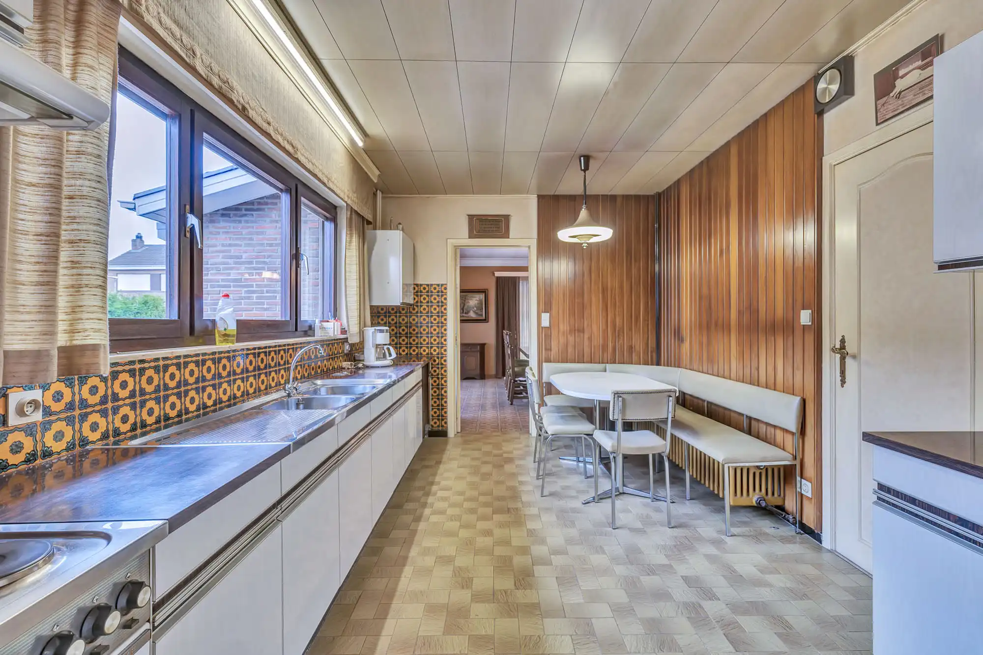 Te renoveren bungalow op toplocatie in Deinze foto 5