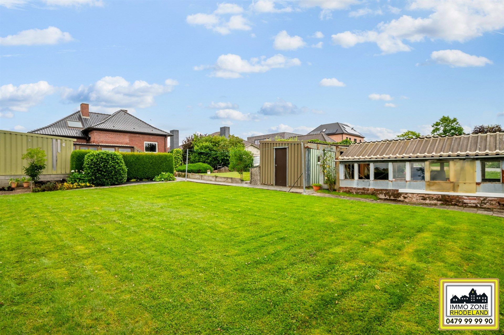 Schitterende bungalow-villa met 3 slpks, 2 garages en tuin foto 28