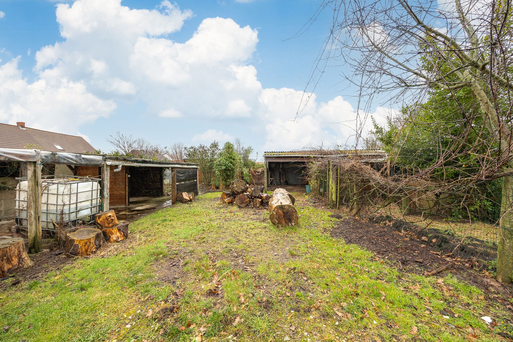 Rustig gelegen woning op ruim perceel van 1887 m² foto 38