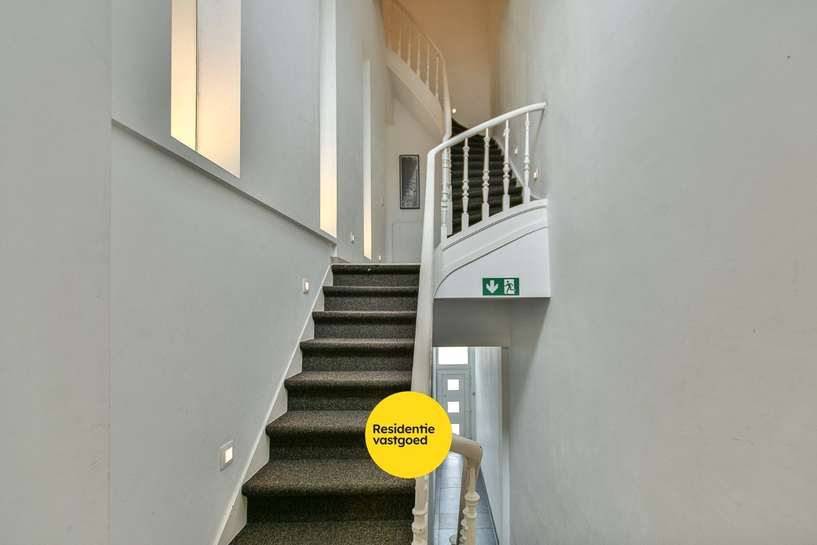 Comfortabel triplexappartement met 3 slaapkamers en terras in hartje Blankenberge foto 17