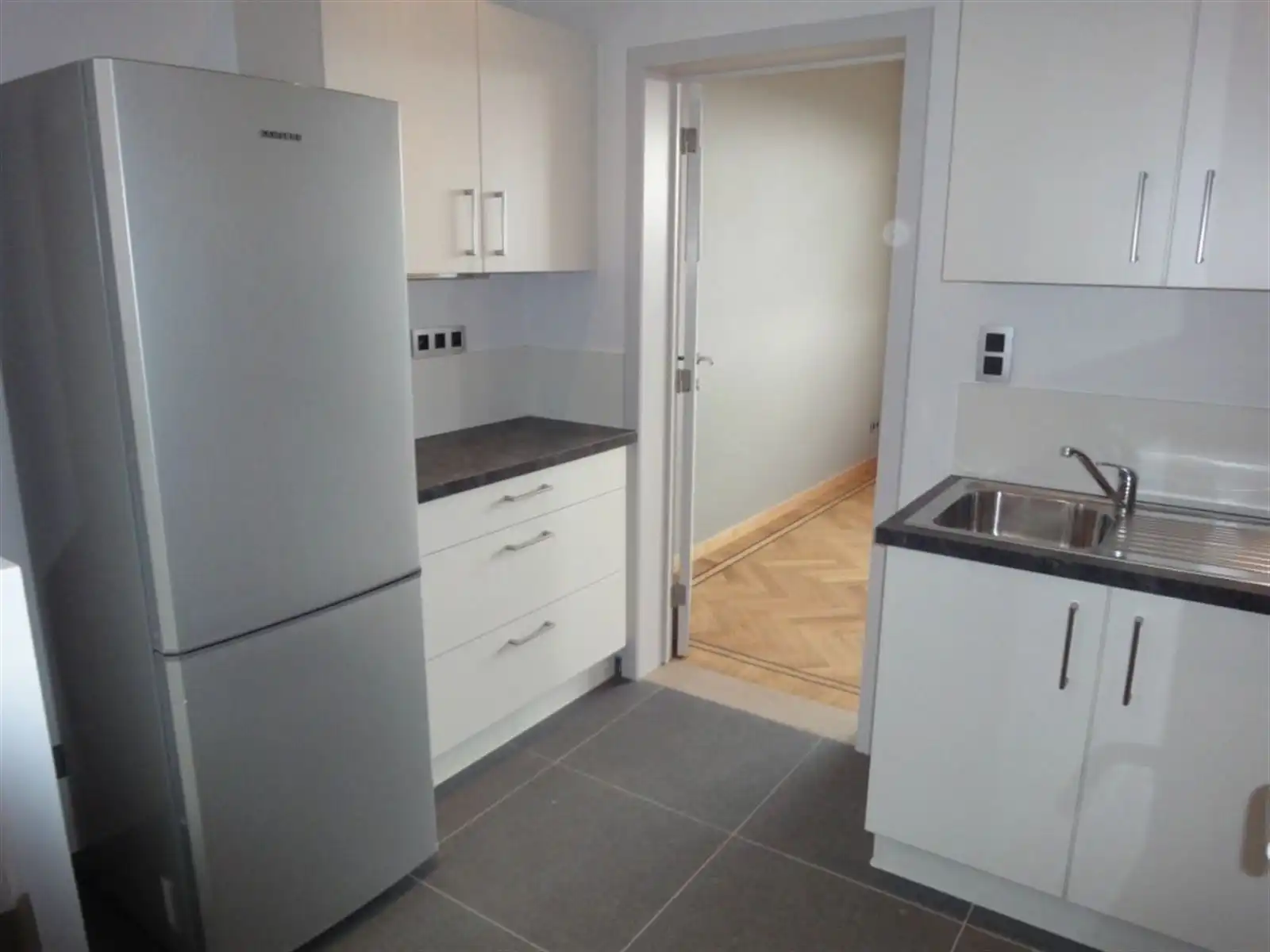 2 slaapkamer appartement foto 5