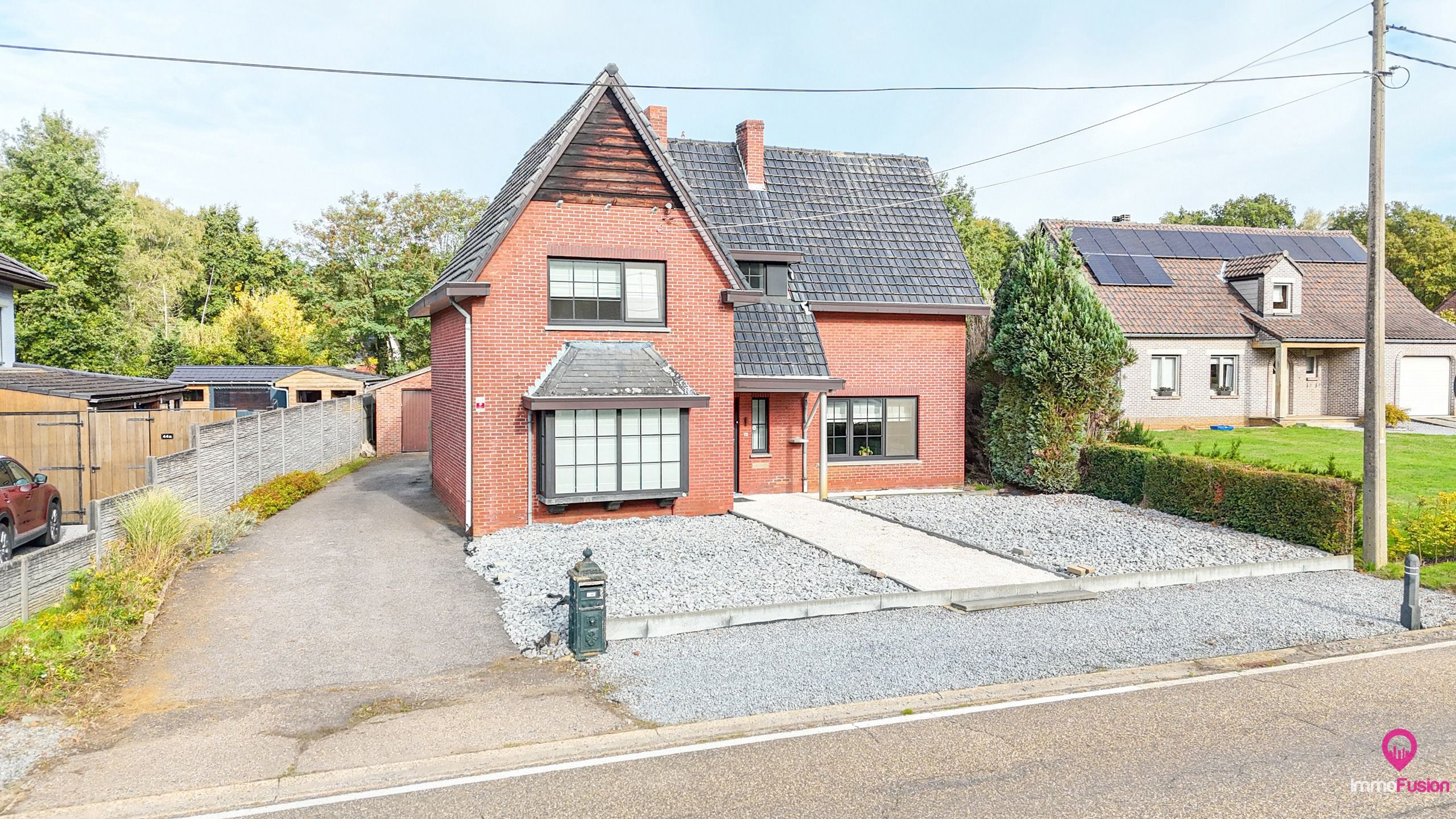 Instapklare woning met charme, 3slpk en grote tuin! foto 34