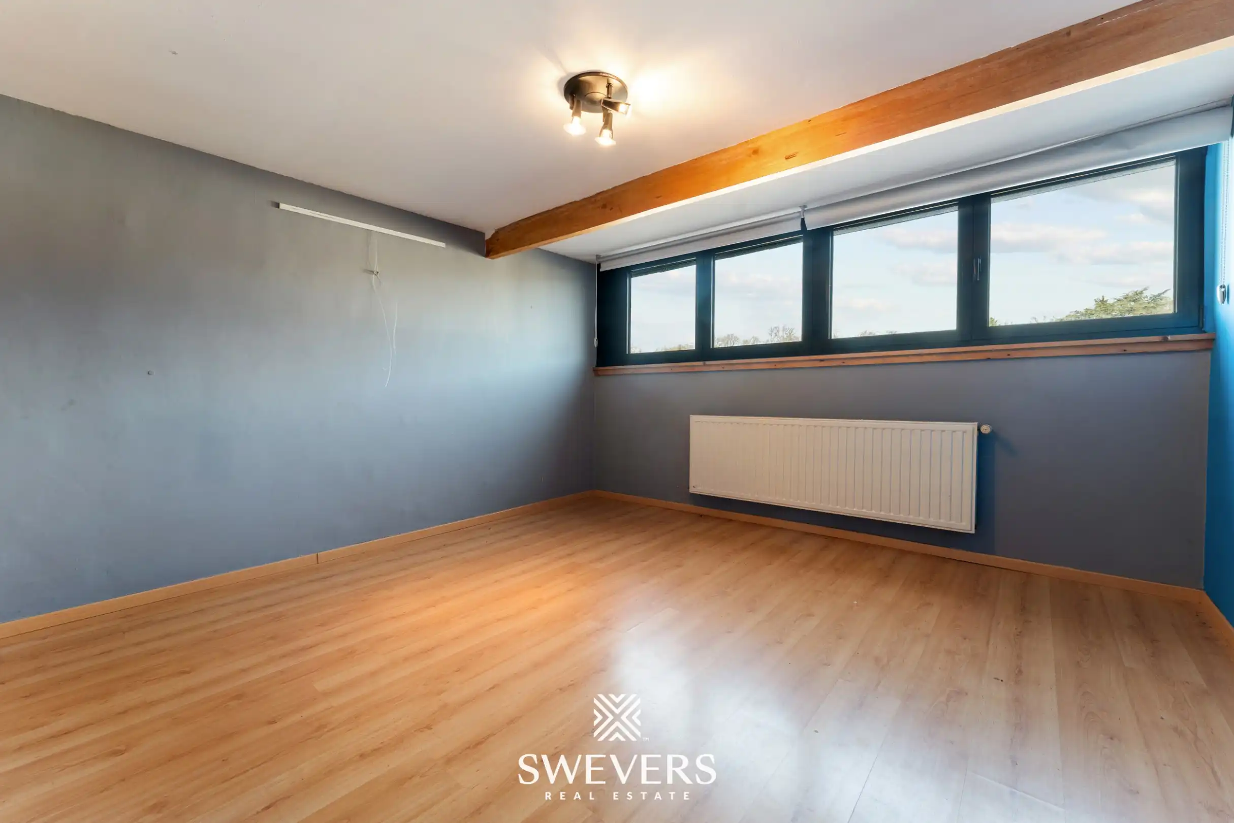 Verrassend ruime gezinswoning: 4 slaapkamers, garage, kelder & zolder   foto 26