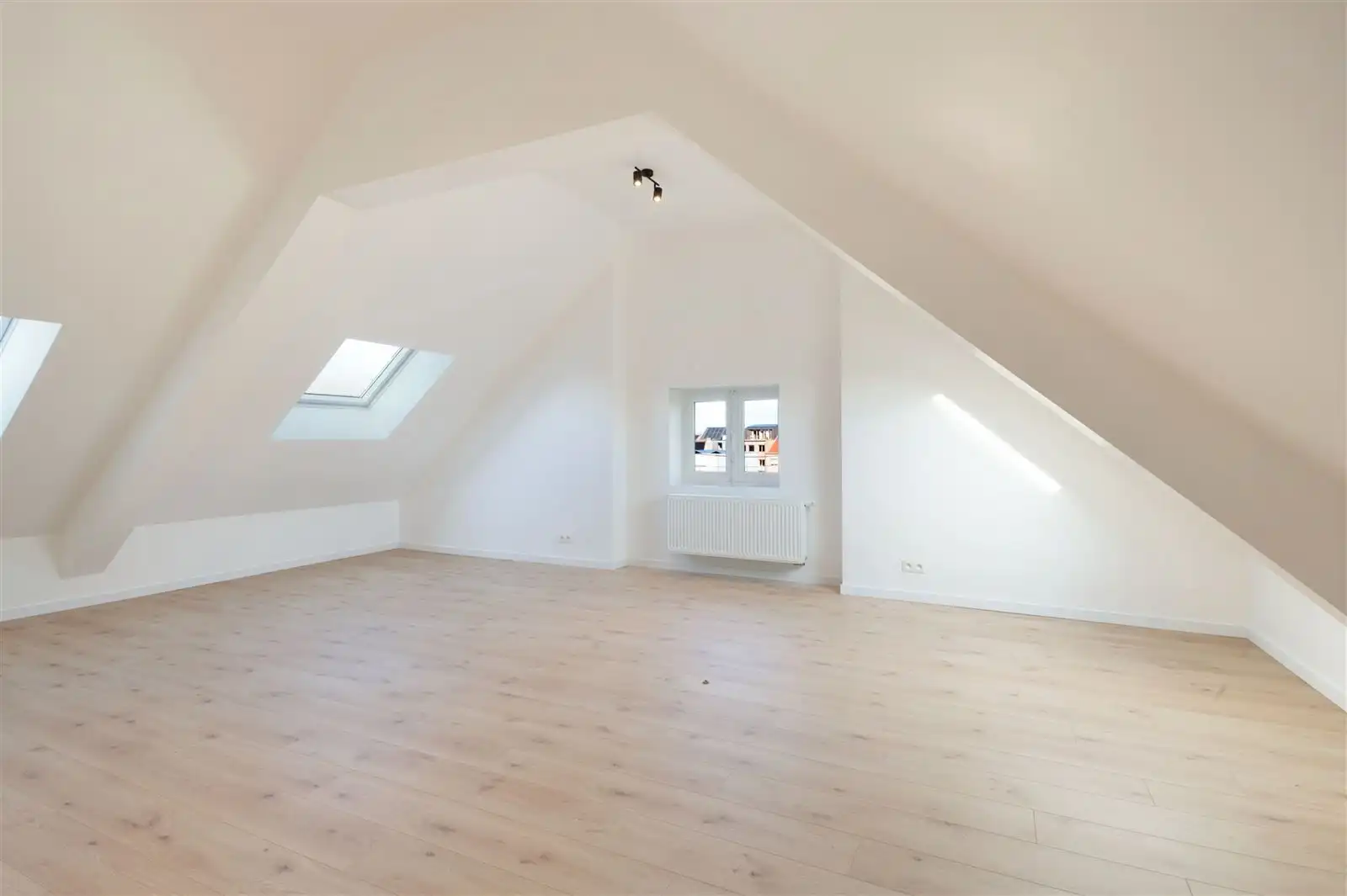 Charmante woning foto 16