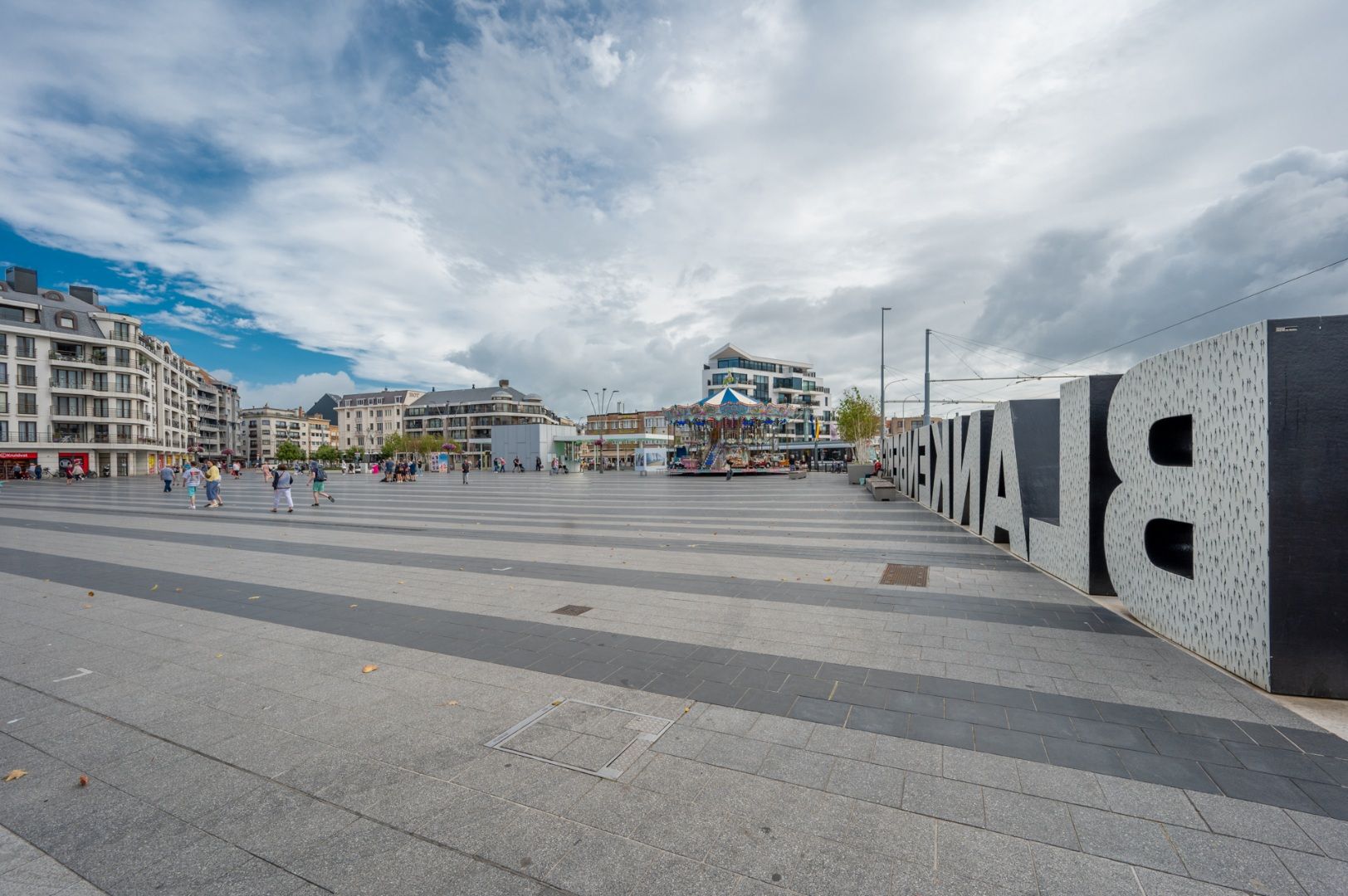 Lichtrijk nieuwbouwappartement aan de zee foto 5