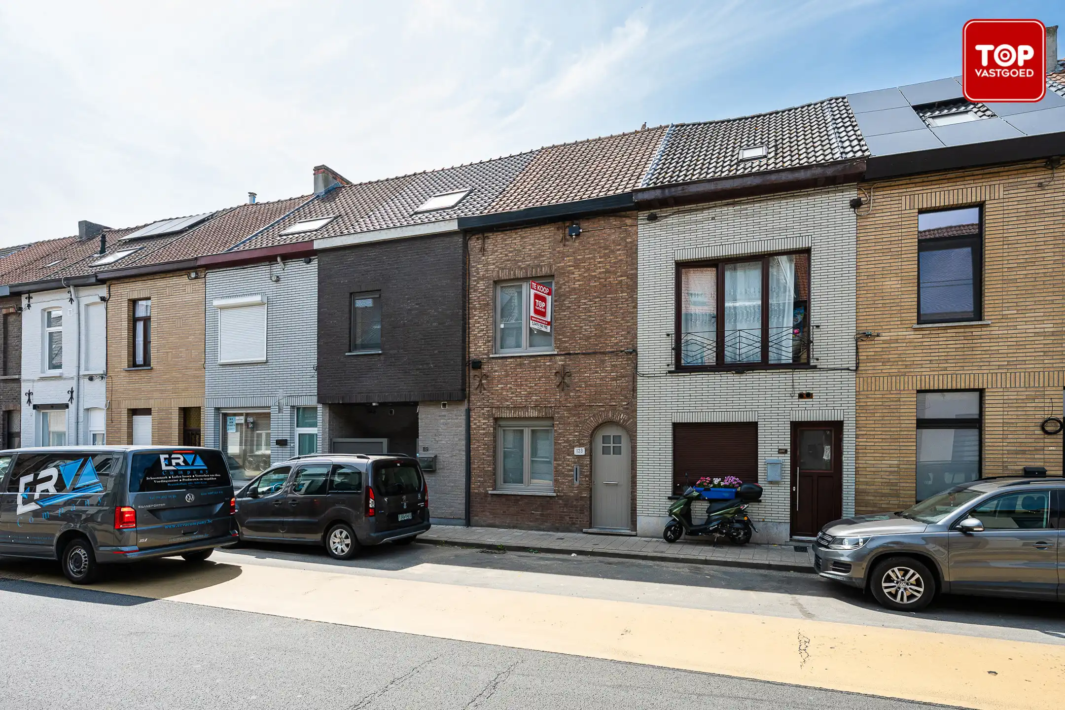 Instapklare woning met mooi aangelegde tuin.  foto 26