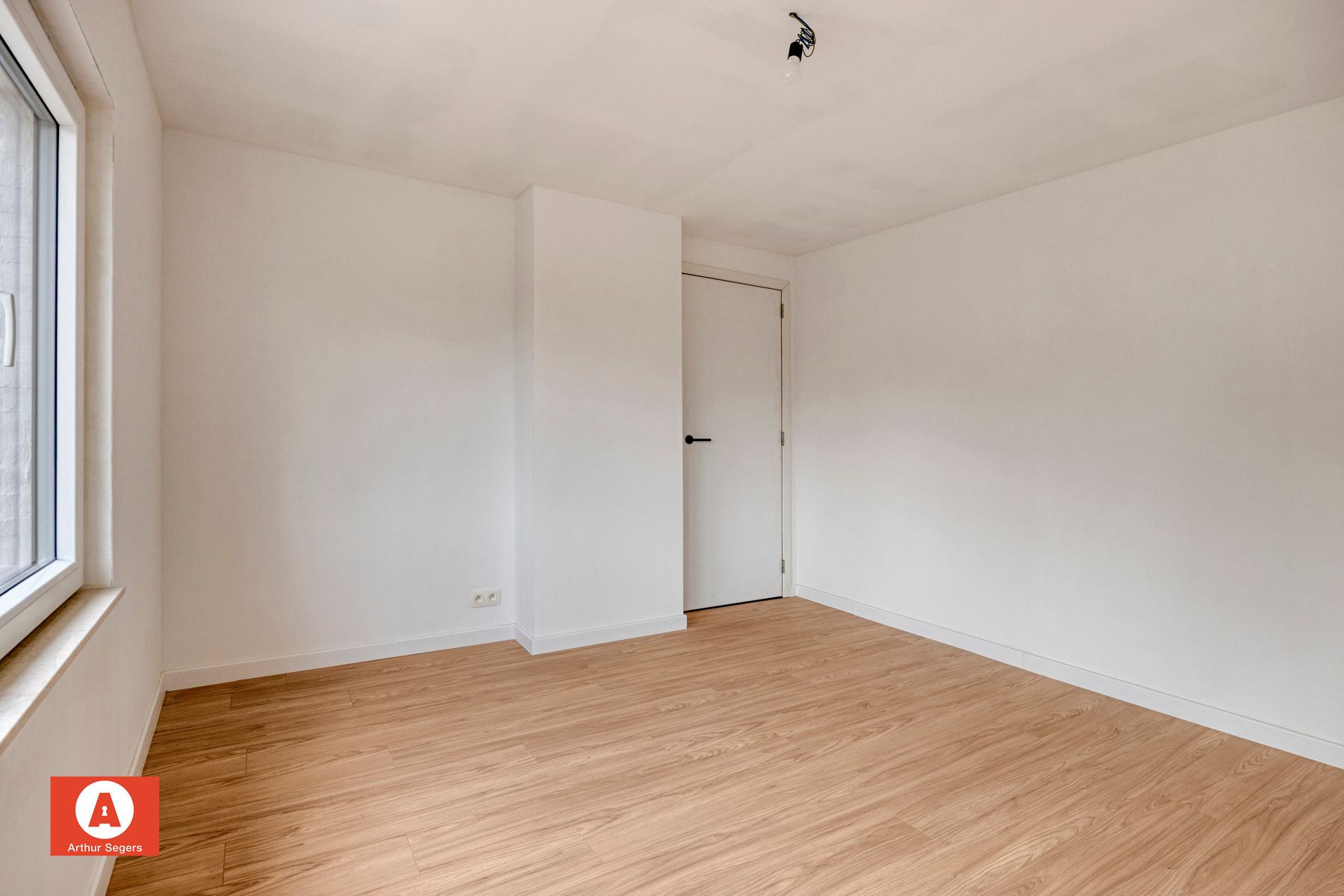 Totaal gerenoveerde woning met A-label foto 14