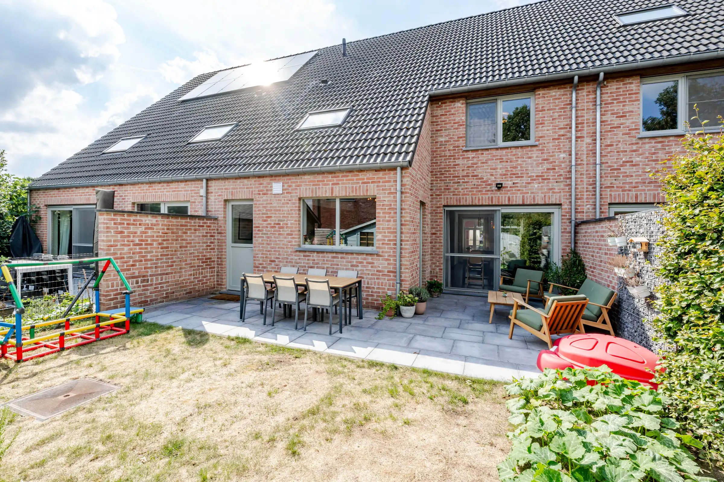 Recente en energiezuinige gezinswoning te Lovendegem! foto 17