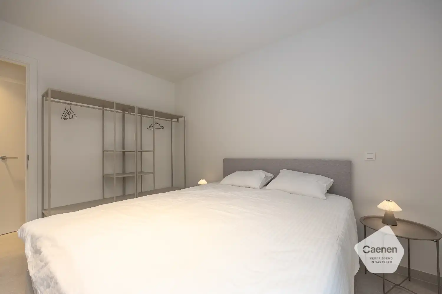 Nieuwbouwappartement met 2 slaapkamers te koop in het hartje van Oostende foto 8