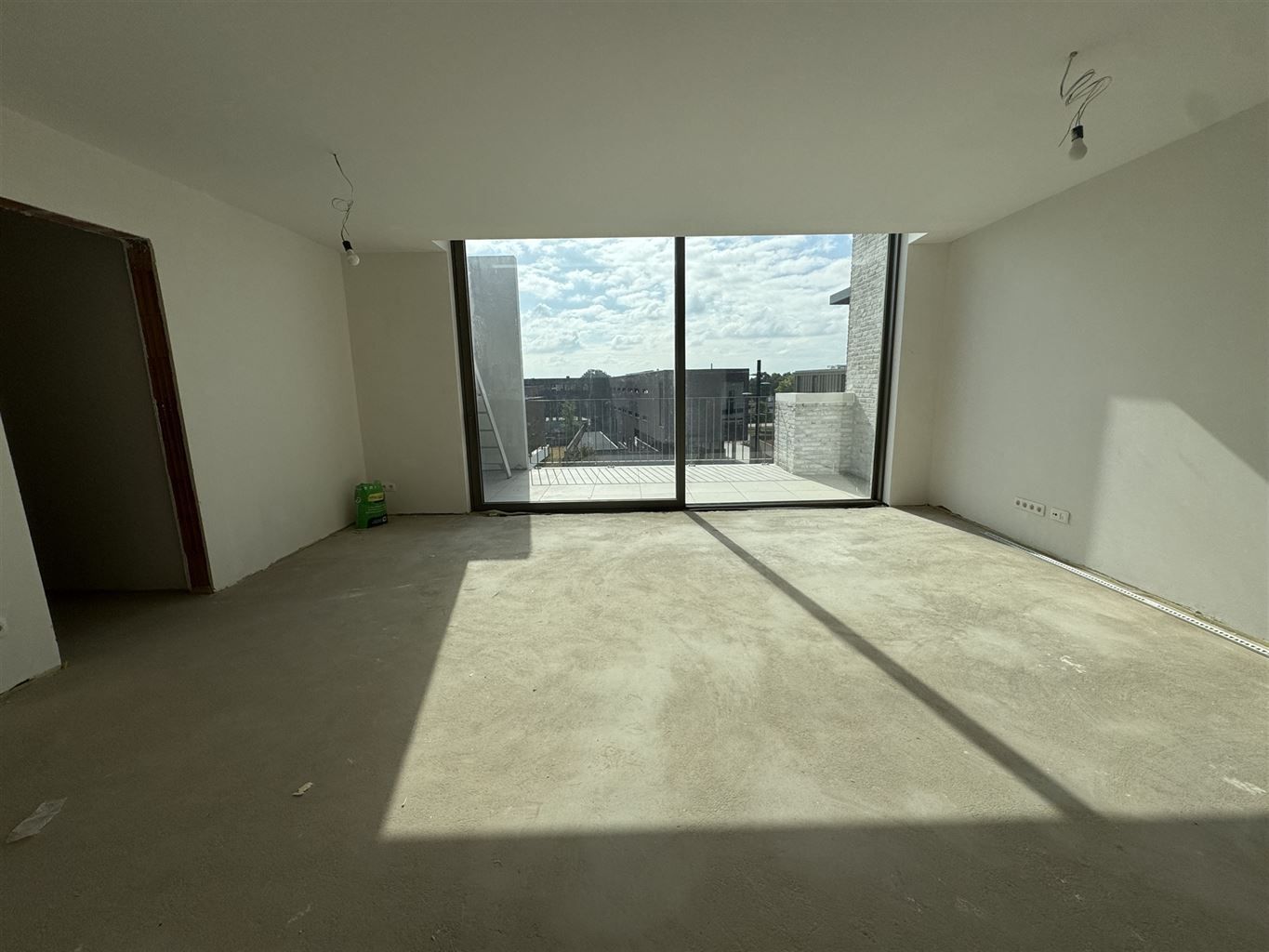 Luxe nieuwbouwappartement met 1 slaapkamer en groot terras in hartje Dilsen Residentie Keizerspoort foto 2