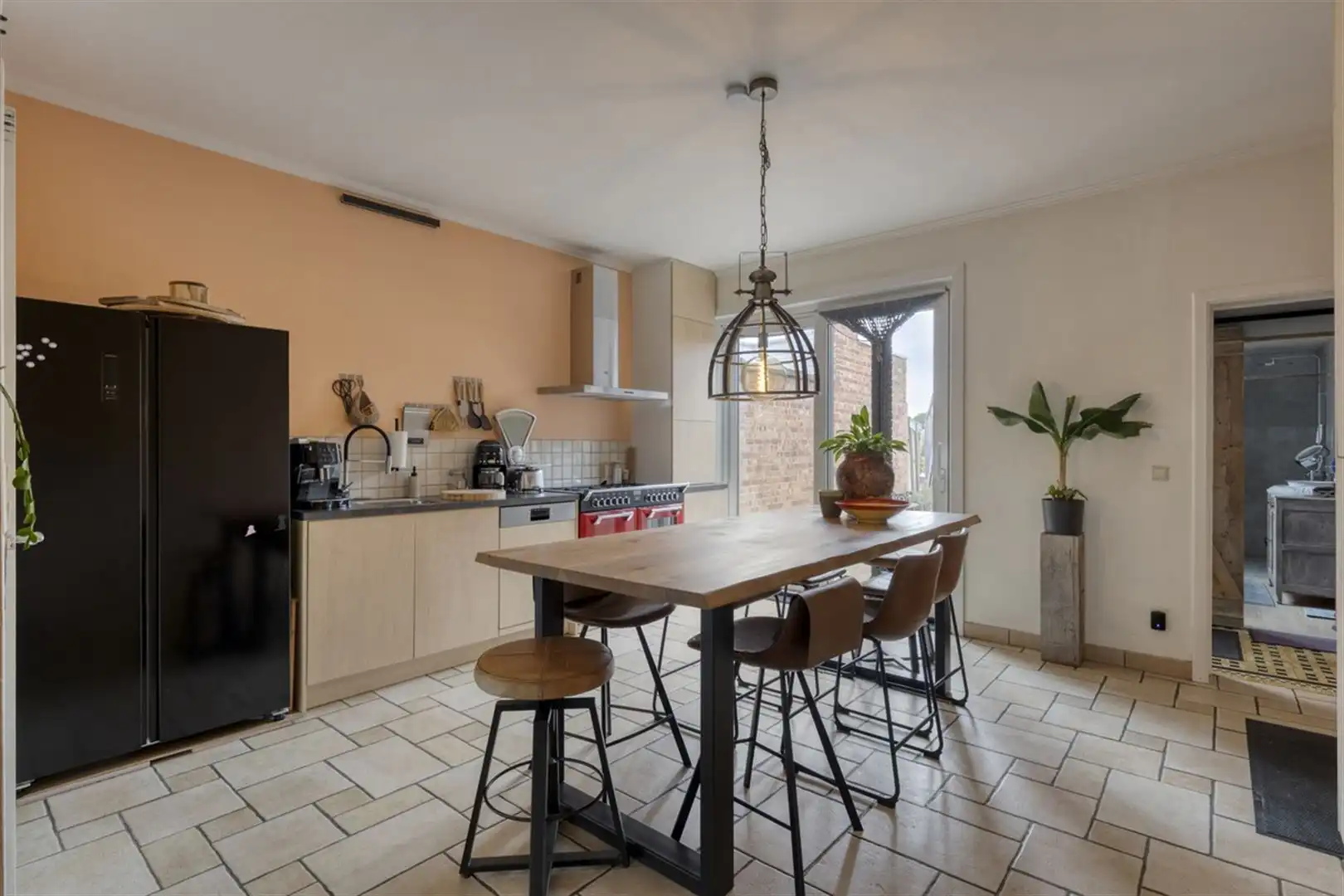 RUIME WONING MET 3 SLKS, 2 BADK & ZIJTOEGANG NAAR DE TUIN ! foto 4