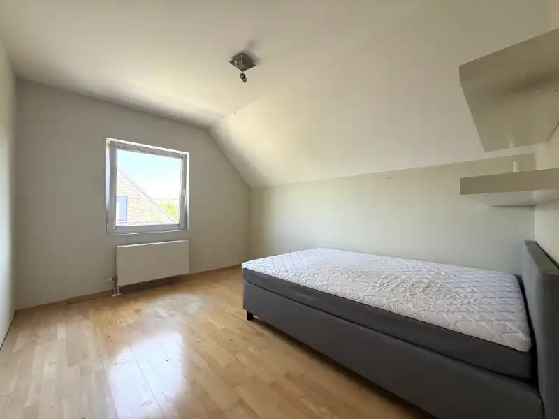 Leuke energiezuinige halfopen bebouwing in rustige verkaveling foto 15